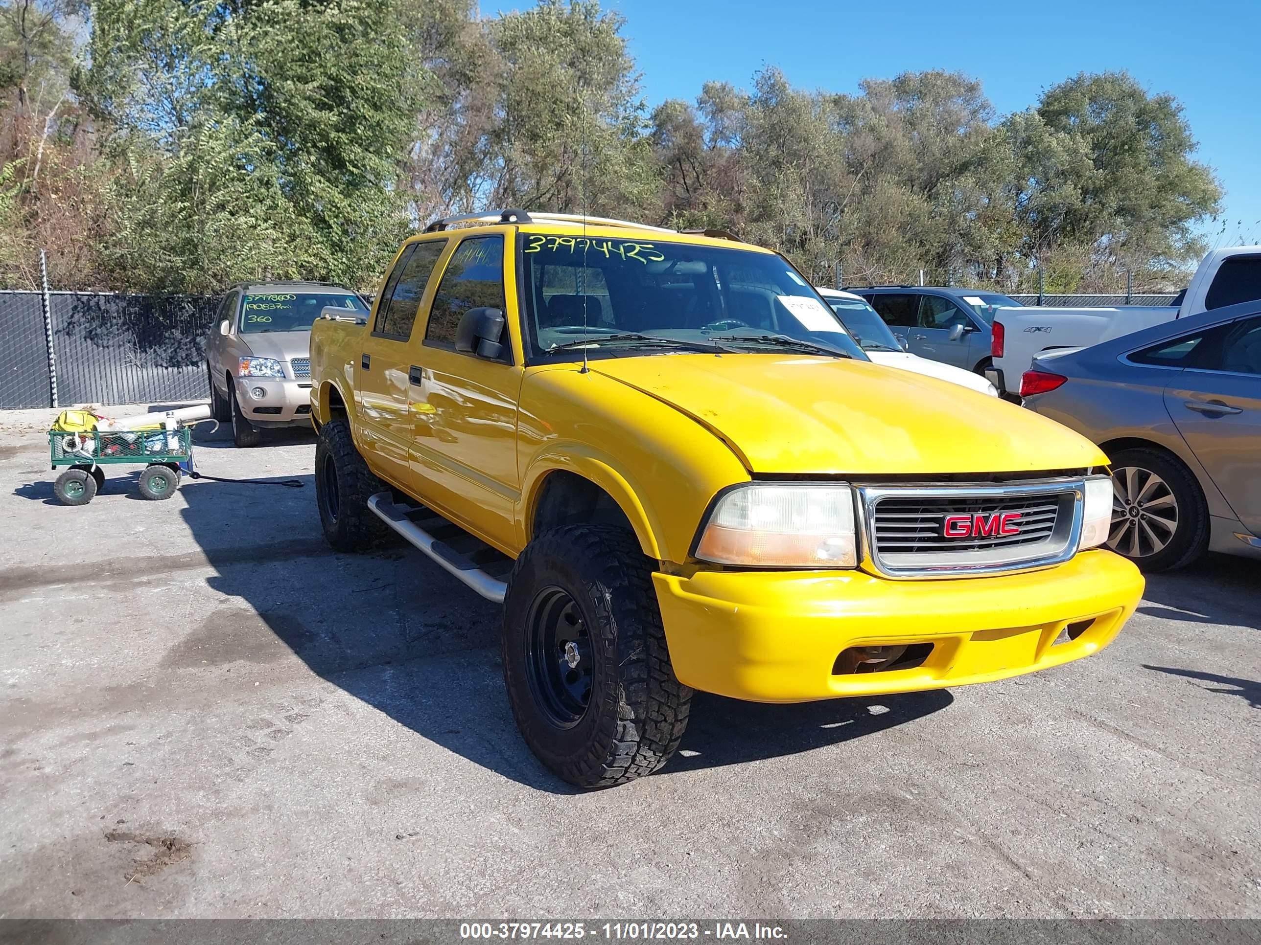 gmc sonoma 2004 1gtdt13x74k105345