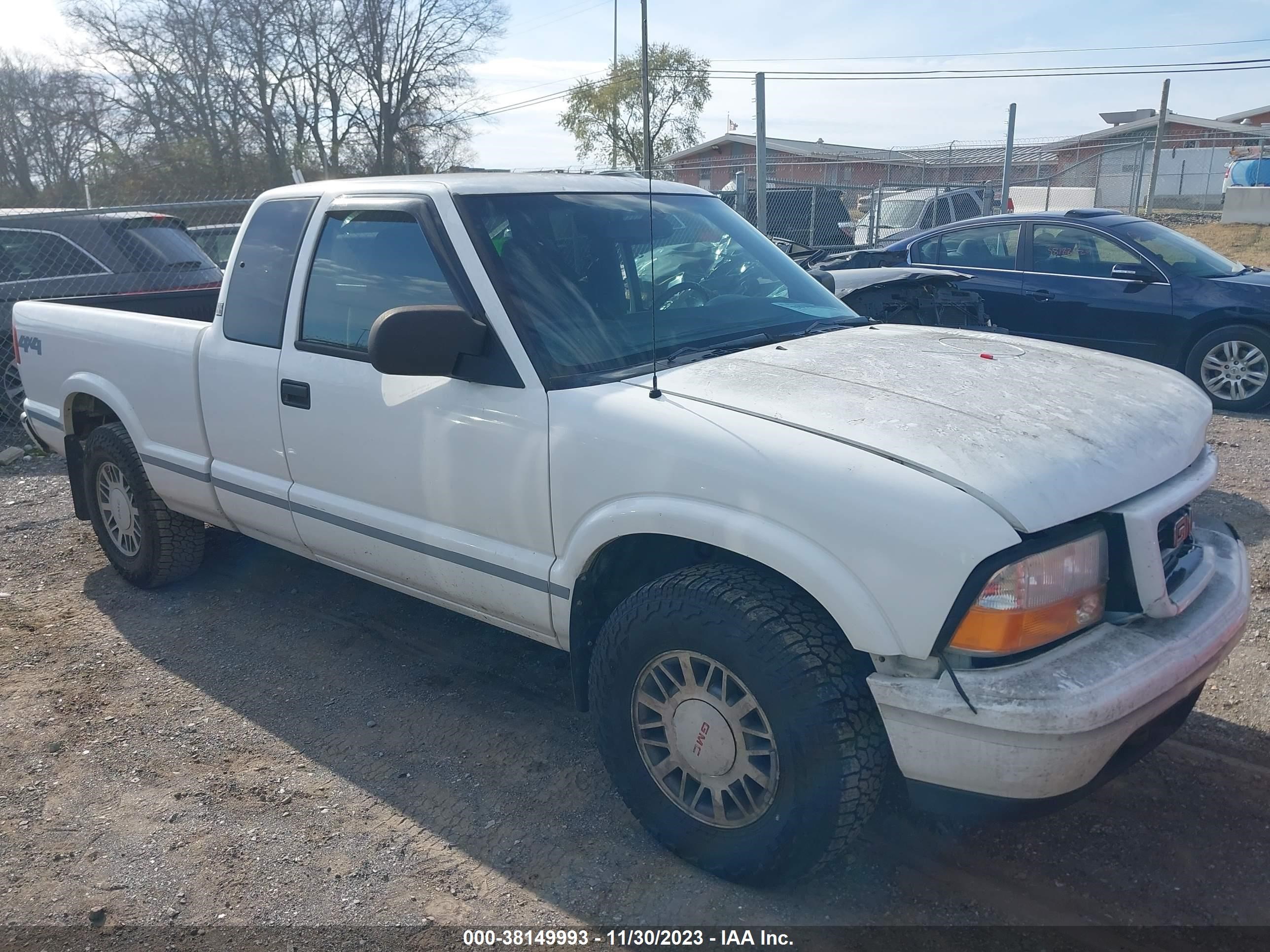 gmc sonoma 1998 1gtdt19x3w8525479