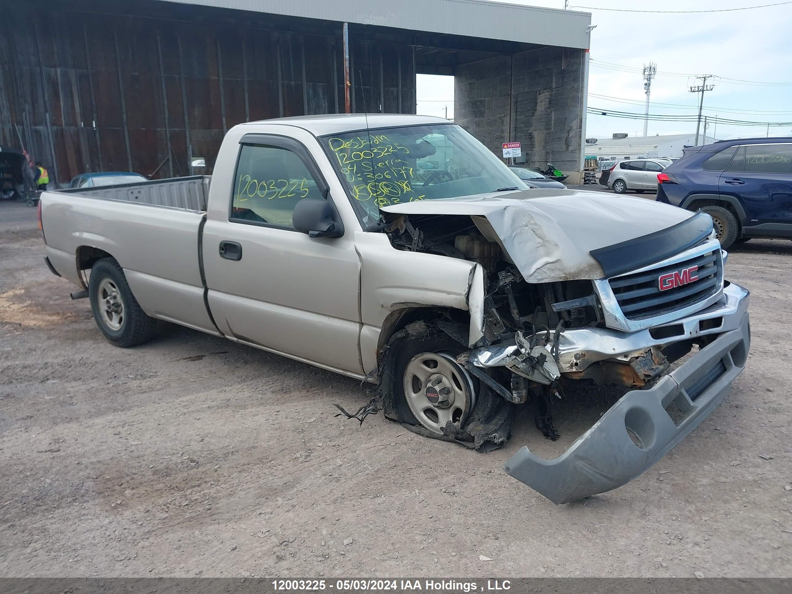 gmc savana 2004 1gtec14v84z306177