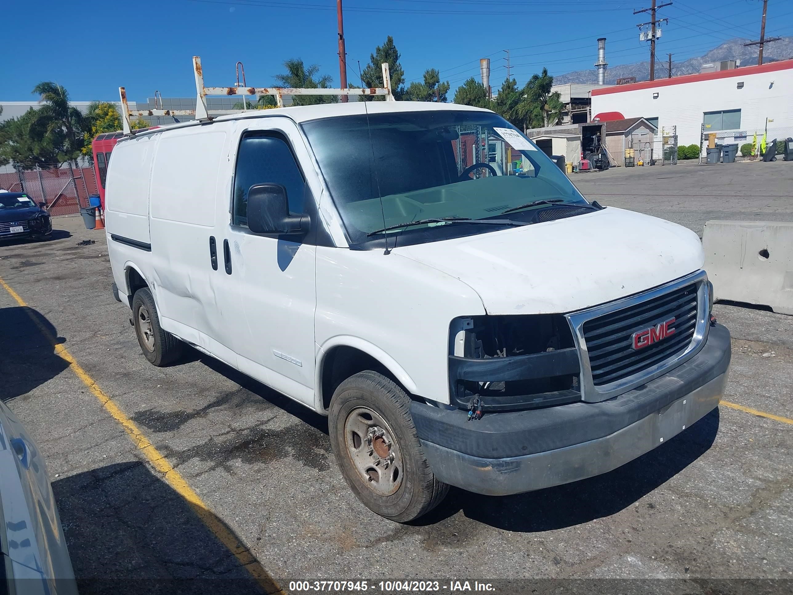 gmc savana 2005 1gtgg25v551121361