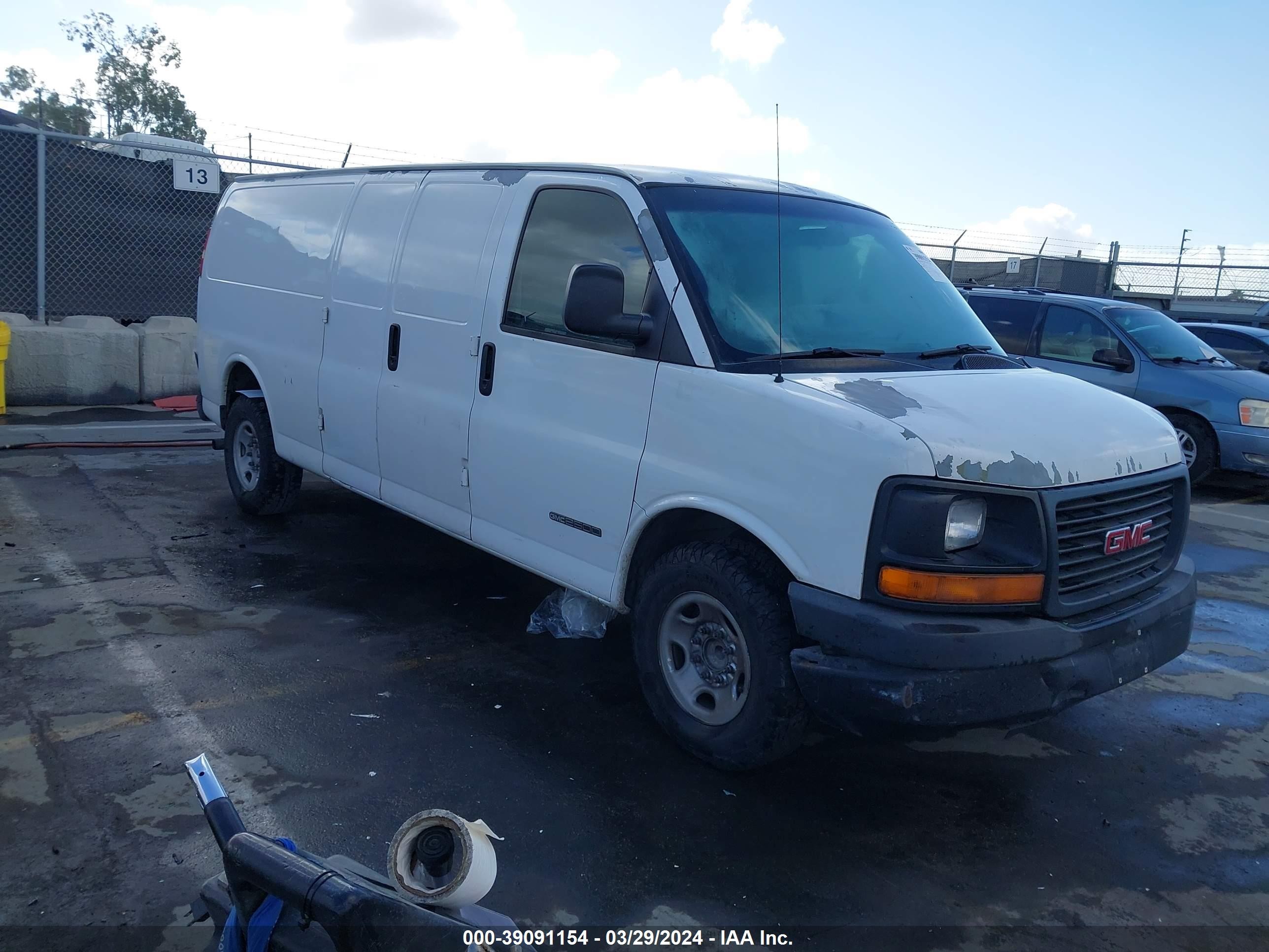 gmc savana 2004 1gtgg29u541105077