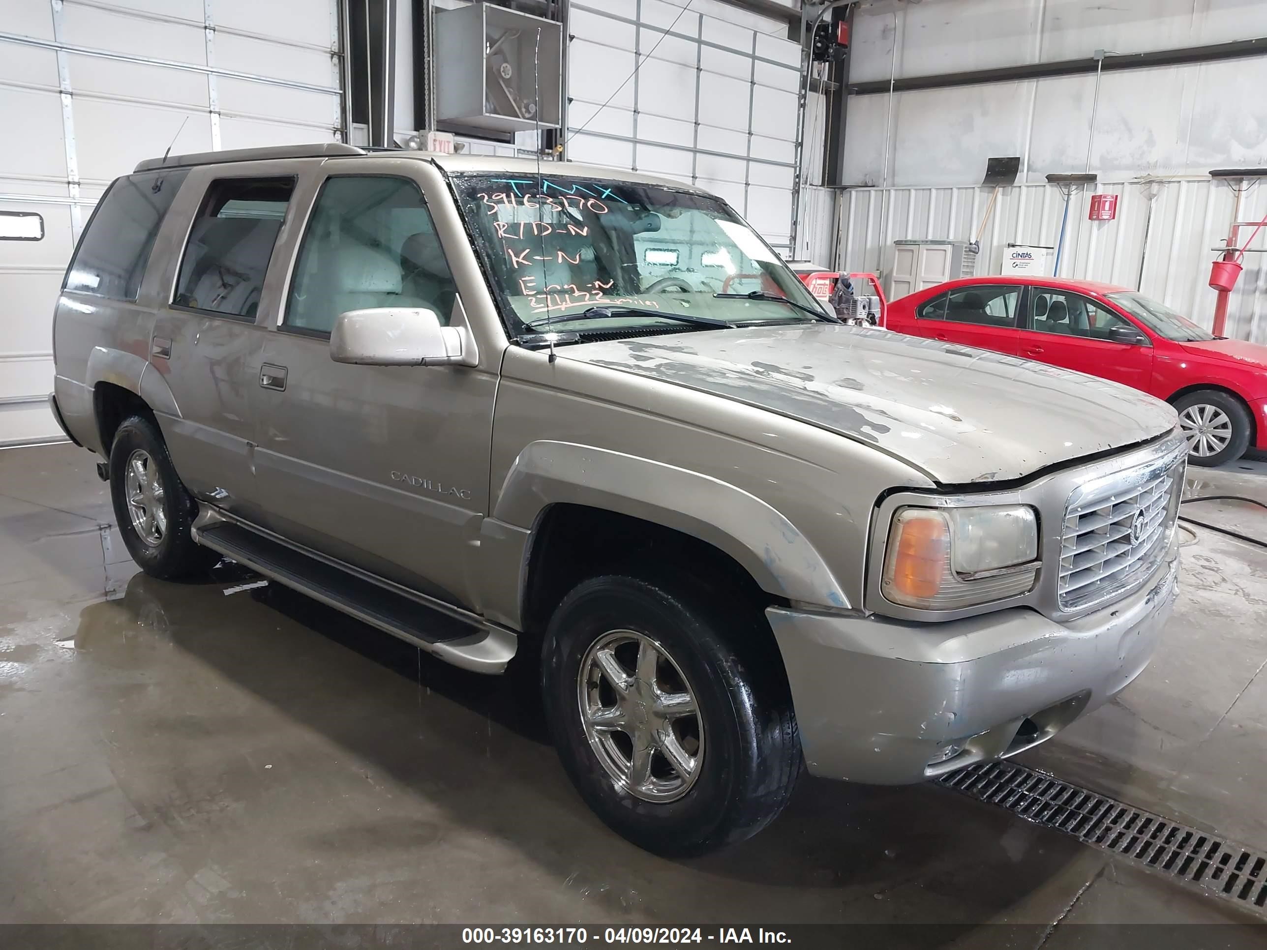 cadillac escalade 1999 1gyek13r0xr413021