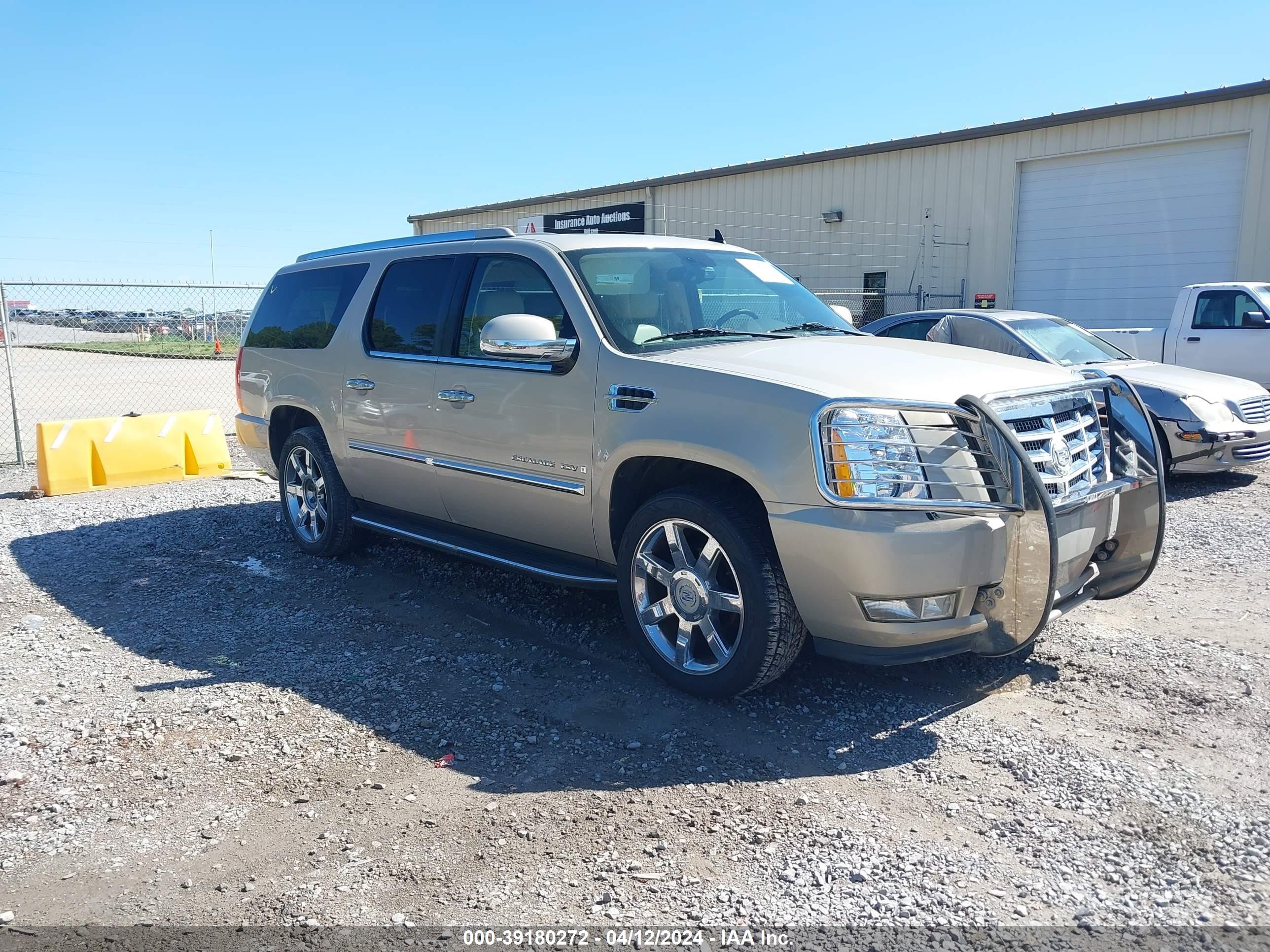 cadillac escalade 2008 1gyfc66828r204284