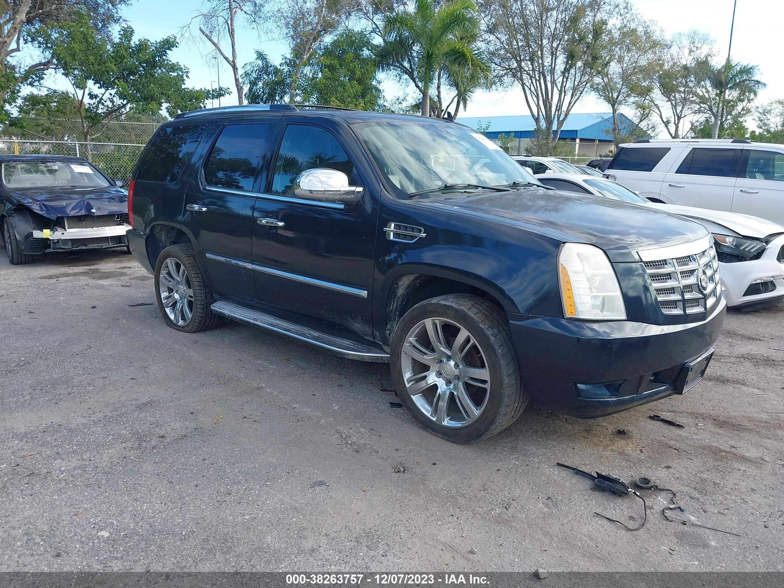 cadillac escalade 2008 1gyfk63818r105933