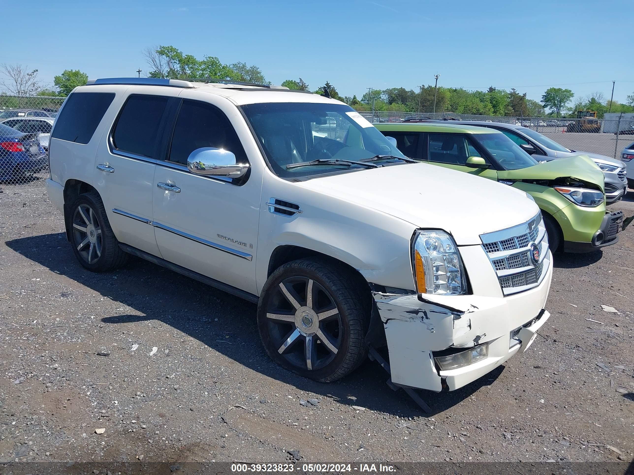 cadillac escalade 2008 1gyfk63858r121083