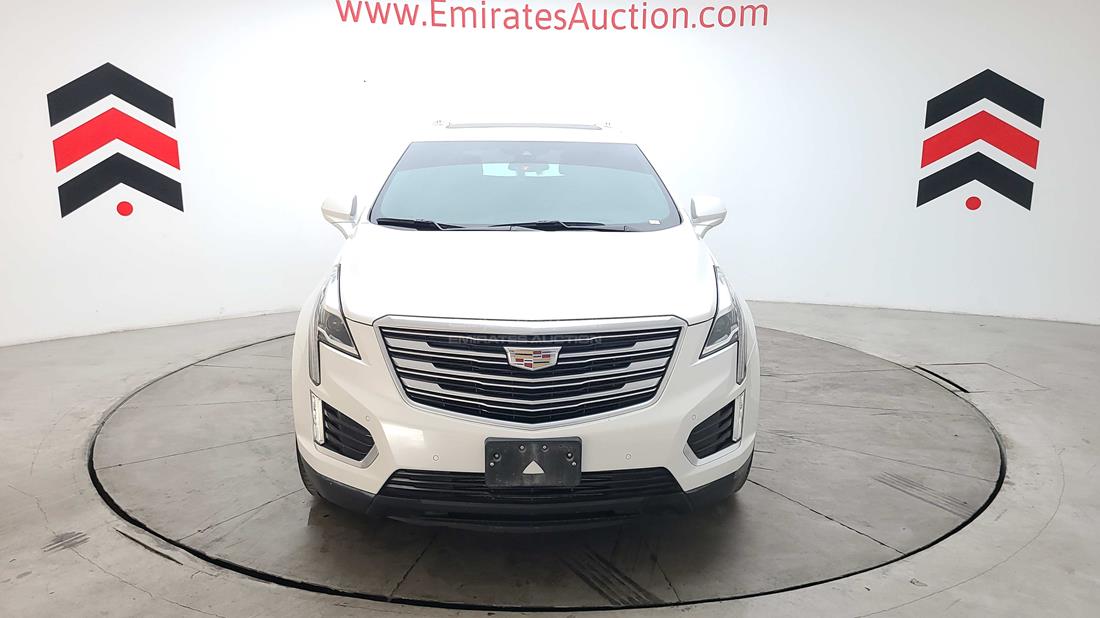 cadillac xt 2017 1gyfn9rs7hz109898