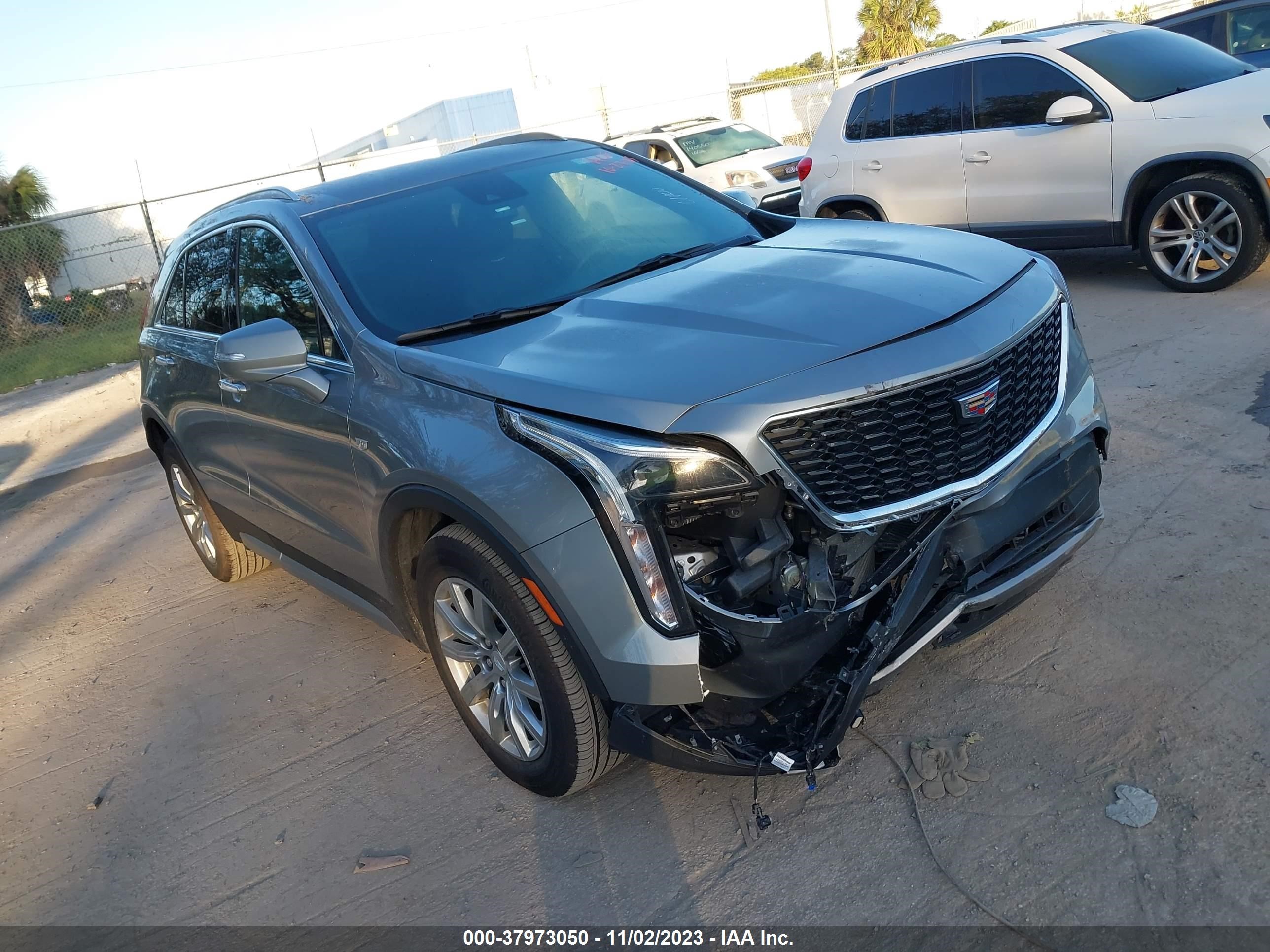 cadillac xt4 2023 1gyfzdr49pf140434