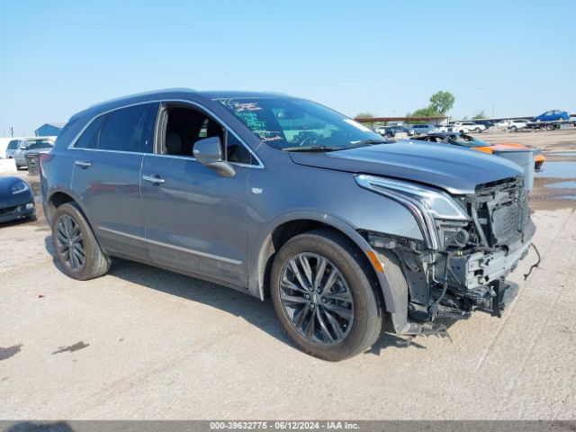 cadillac xt5 2021 1gyknar42mz102384