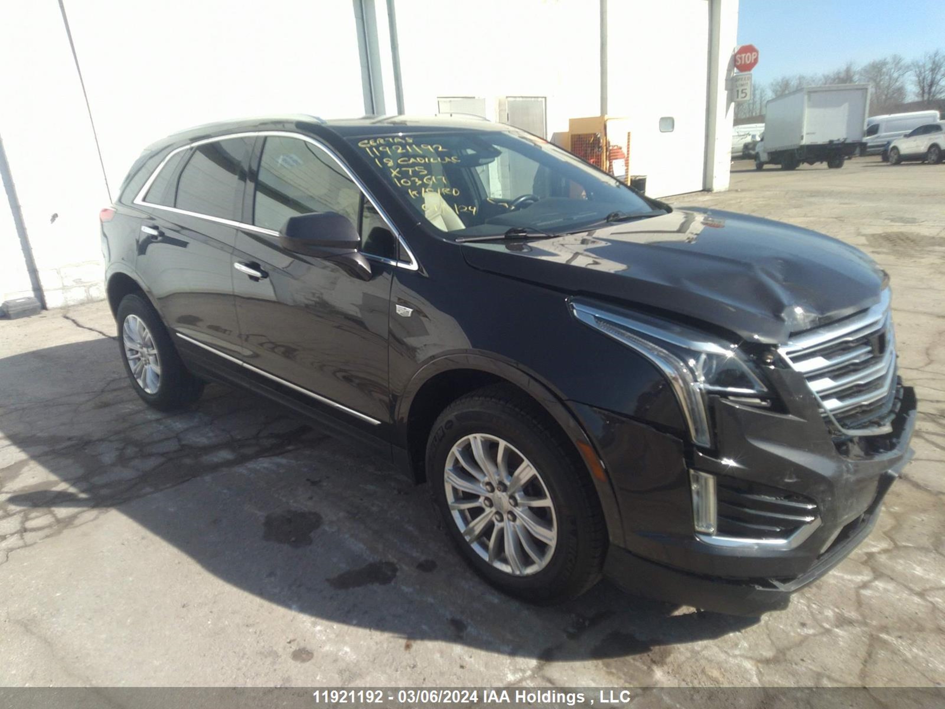 cadillac xt5 2018 1gyknars1jz103617