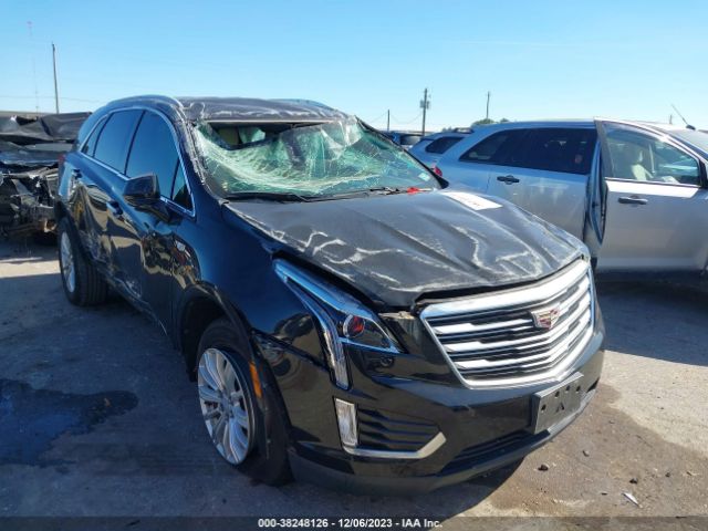 cadillac xt5 2018 1gyknars1jz240962