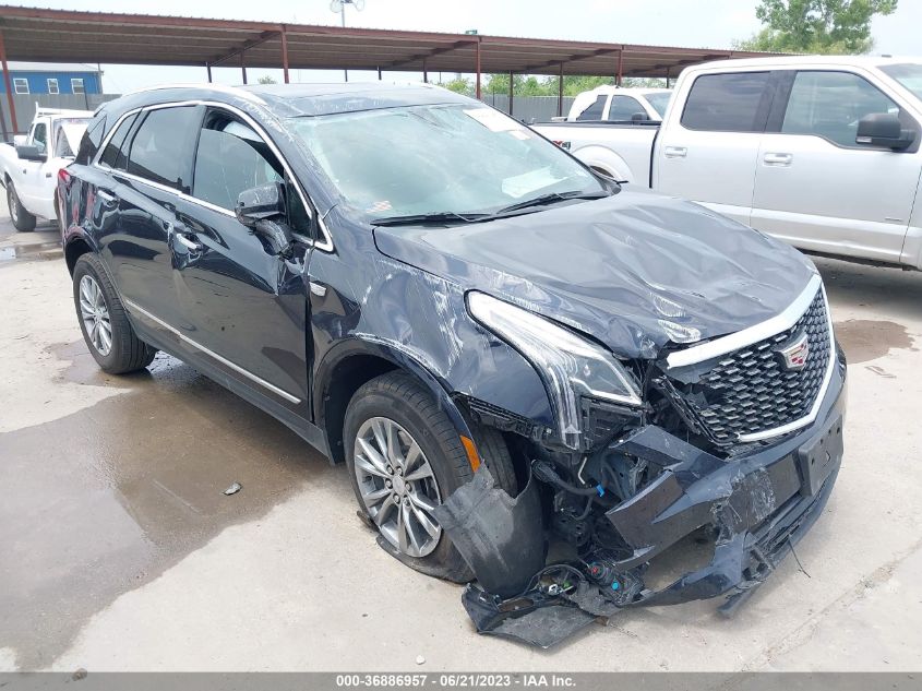 cadillac xt5 2022 1gykncr48nz104475