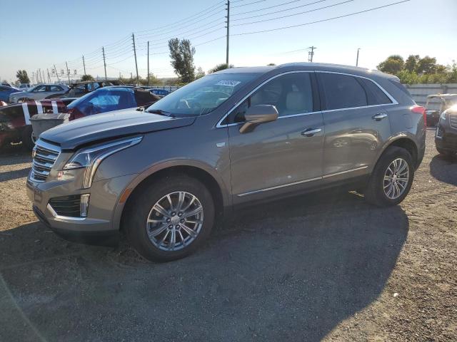 cadillac xt5 luxury 2018 1gykncrs8jz182201