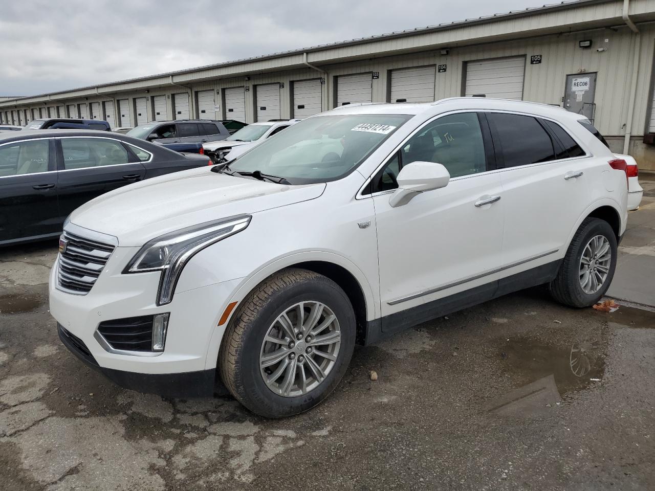 cadillac xt5 2018 1gykndrs1jz171952