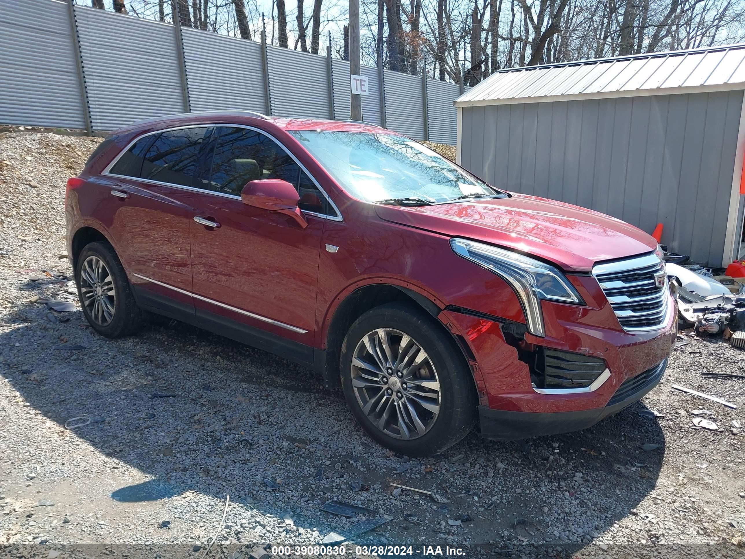 cadillac xt5 2018 1gyknfrs8jz124803