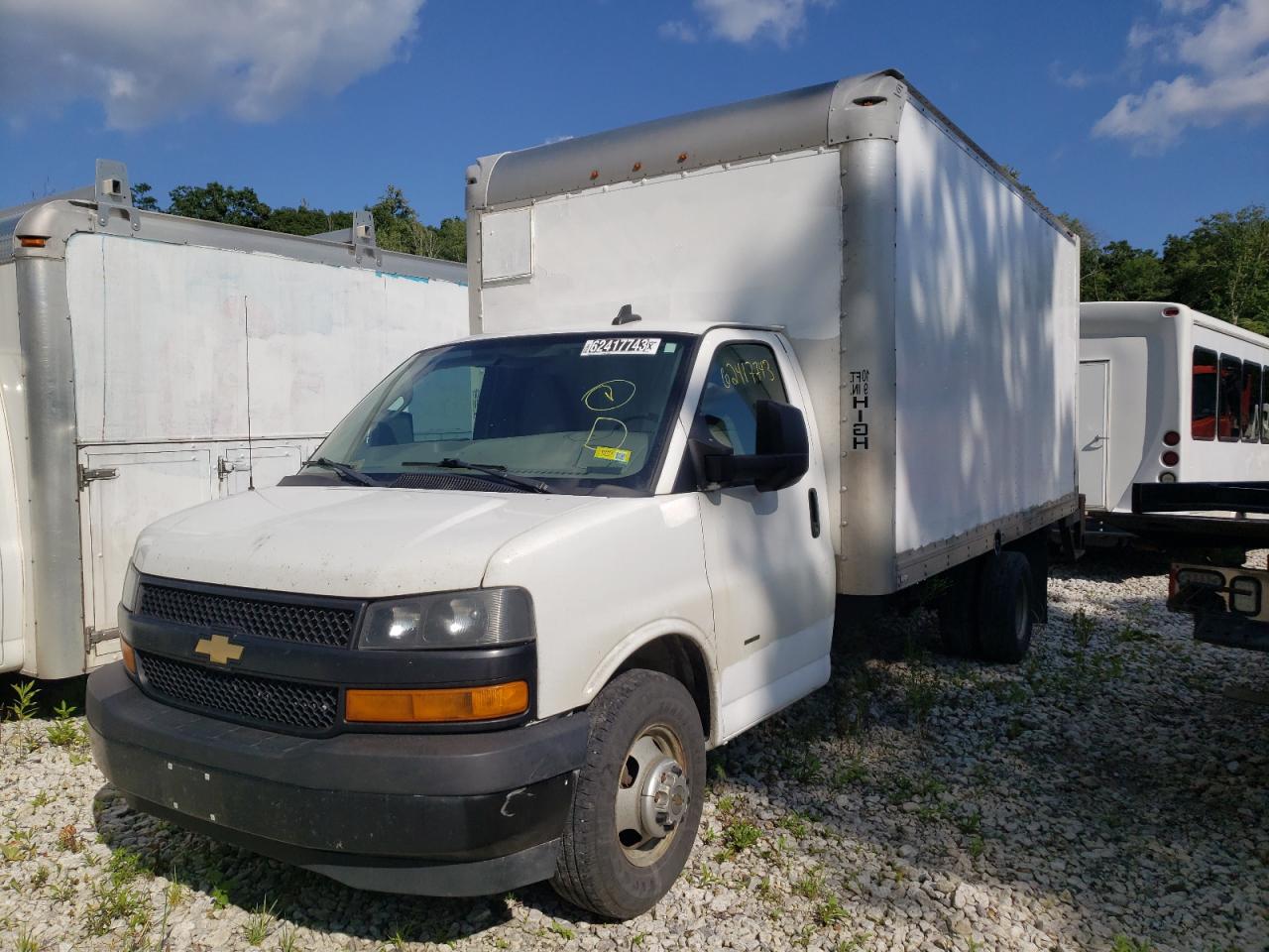 chevrolet express 2018 1ha3gtcg1jn007428