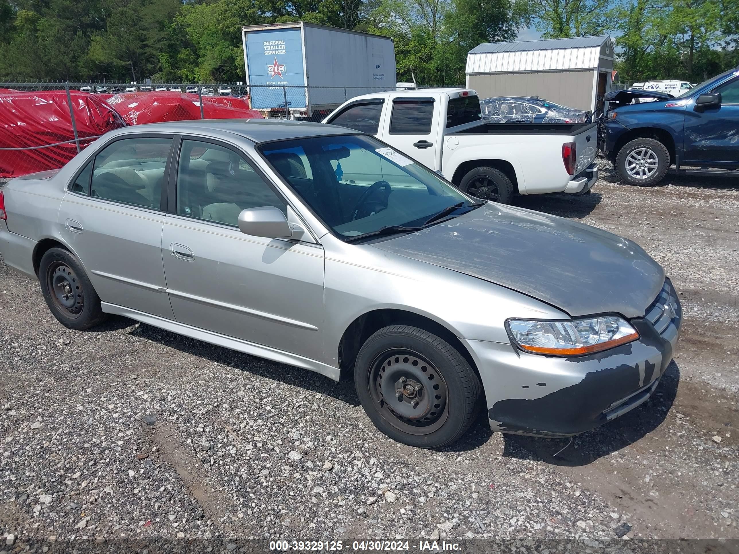 honda accord 2001 1hgcg56411a020724