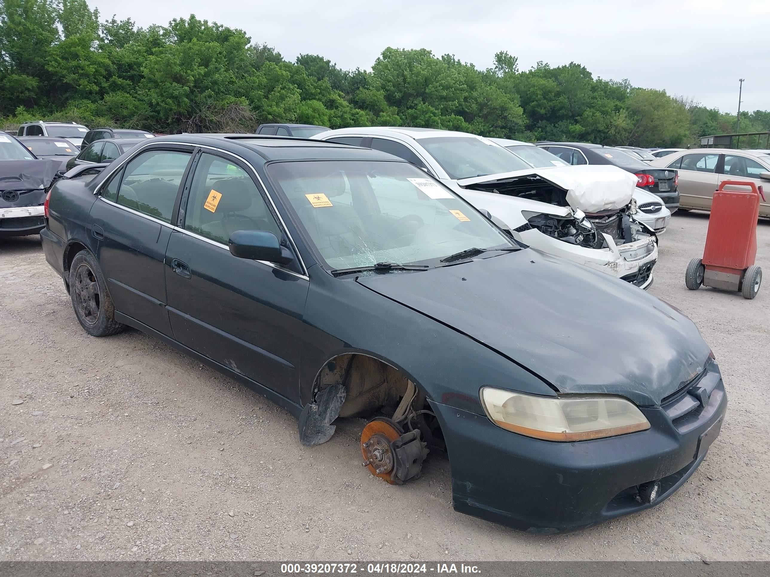 honda accord 1998 1hgcg5653wa053921