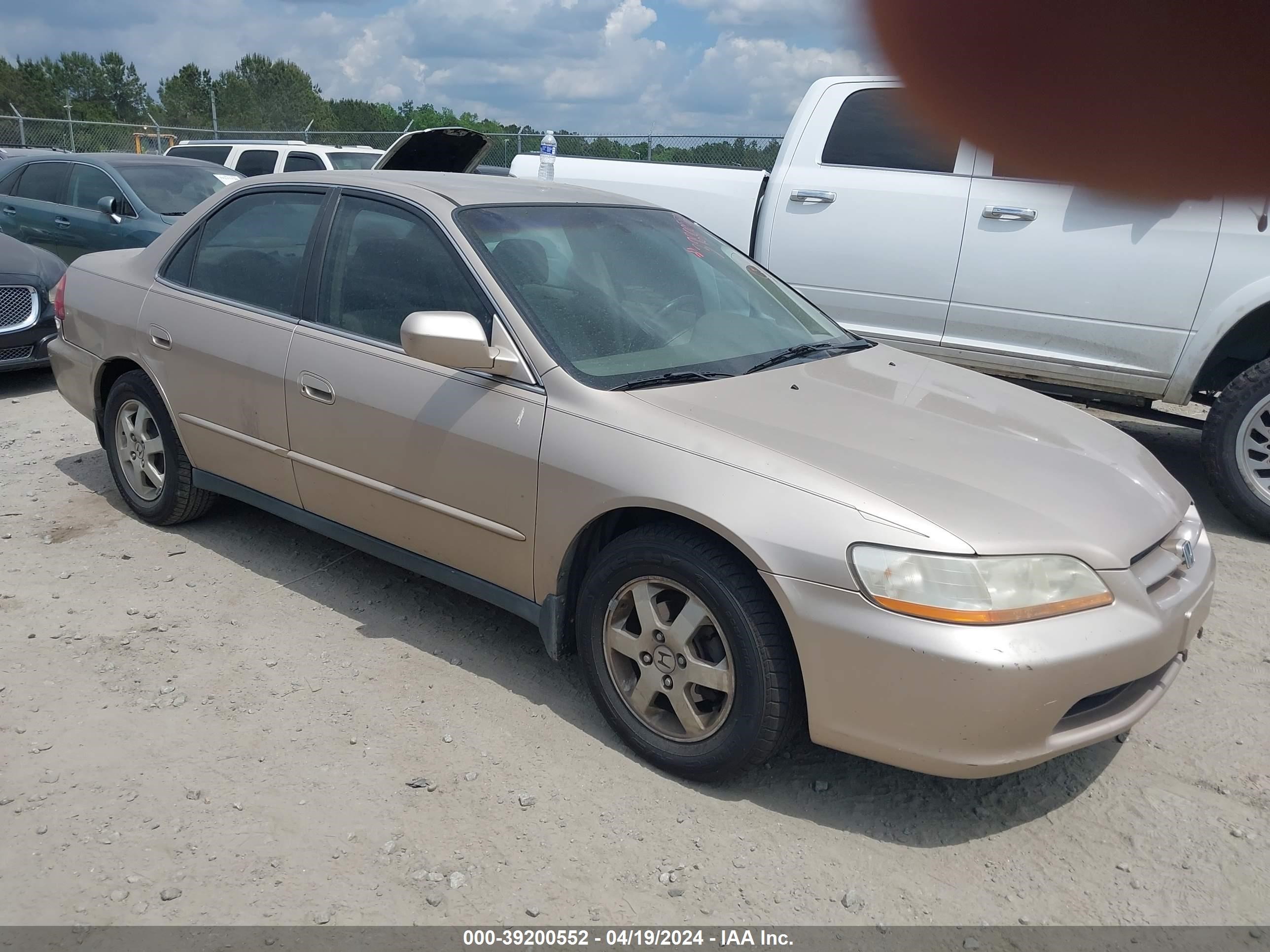 honda accord 2000 1hgcg5678ya120971