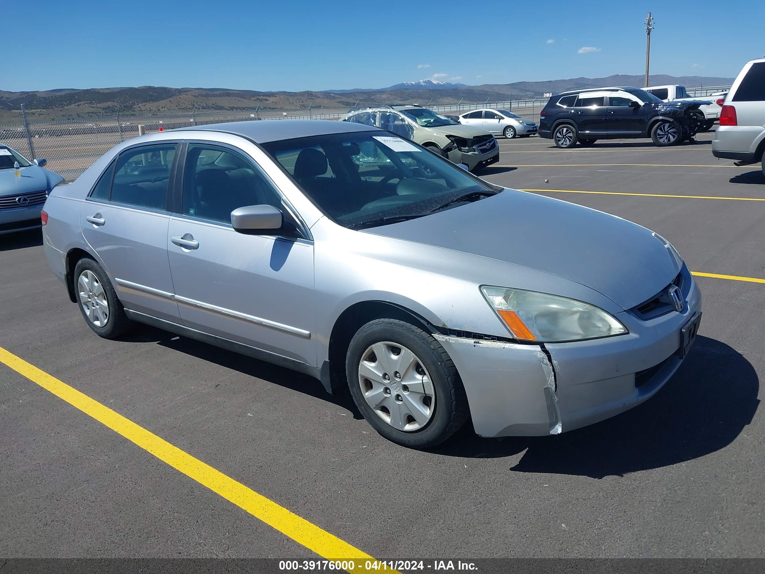 honda accord 2004 1hgcm55334a132737