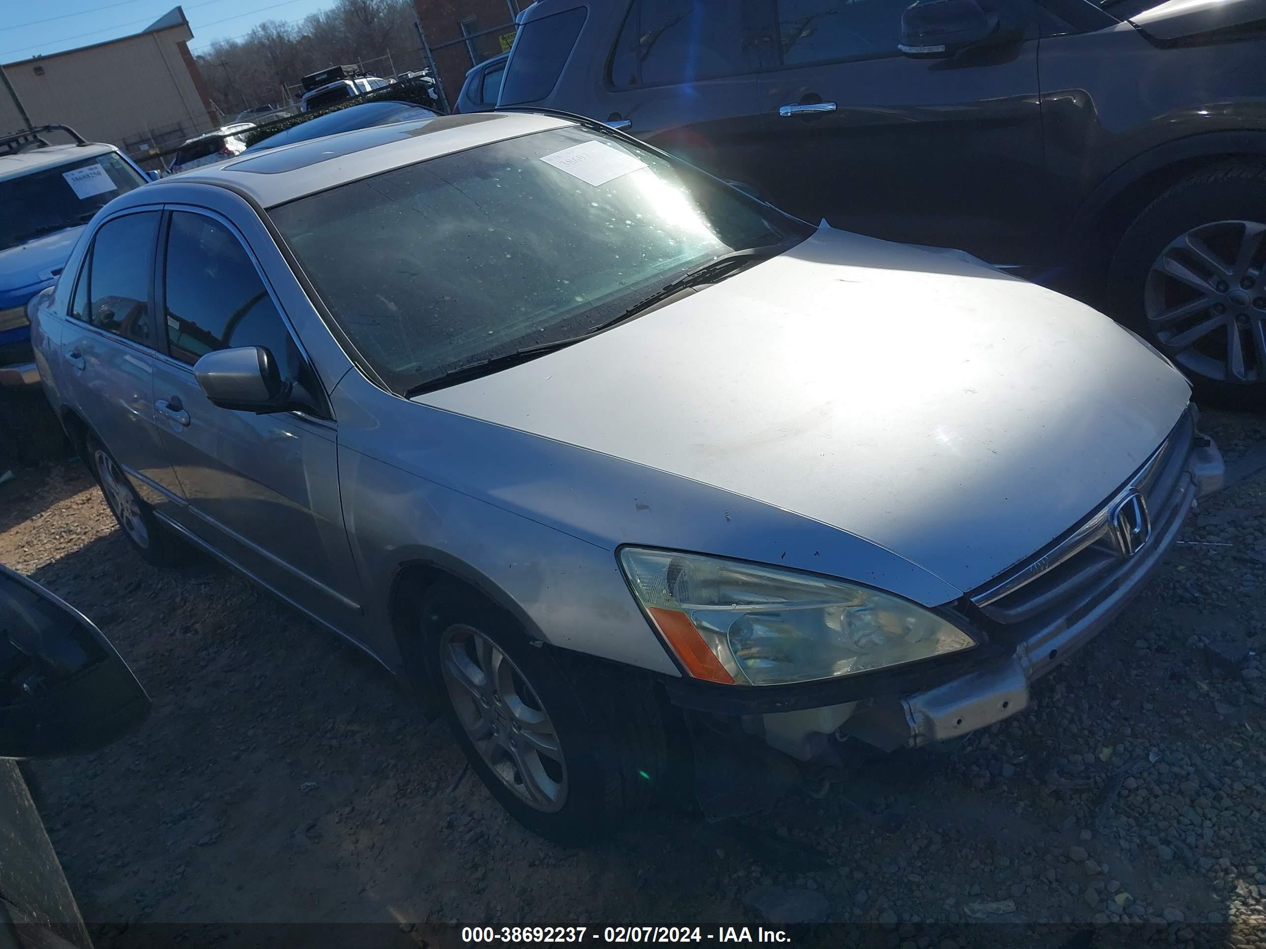 honda accord 2007 1hgcm56727a033624