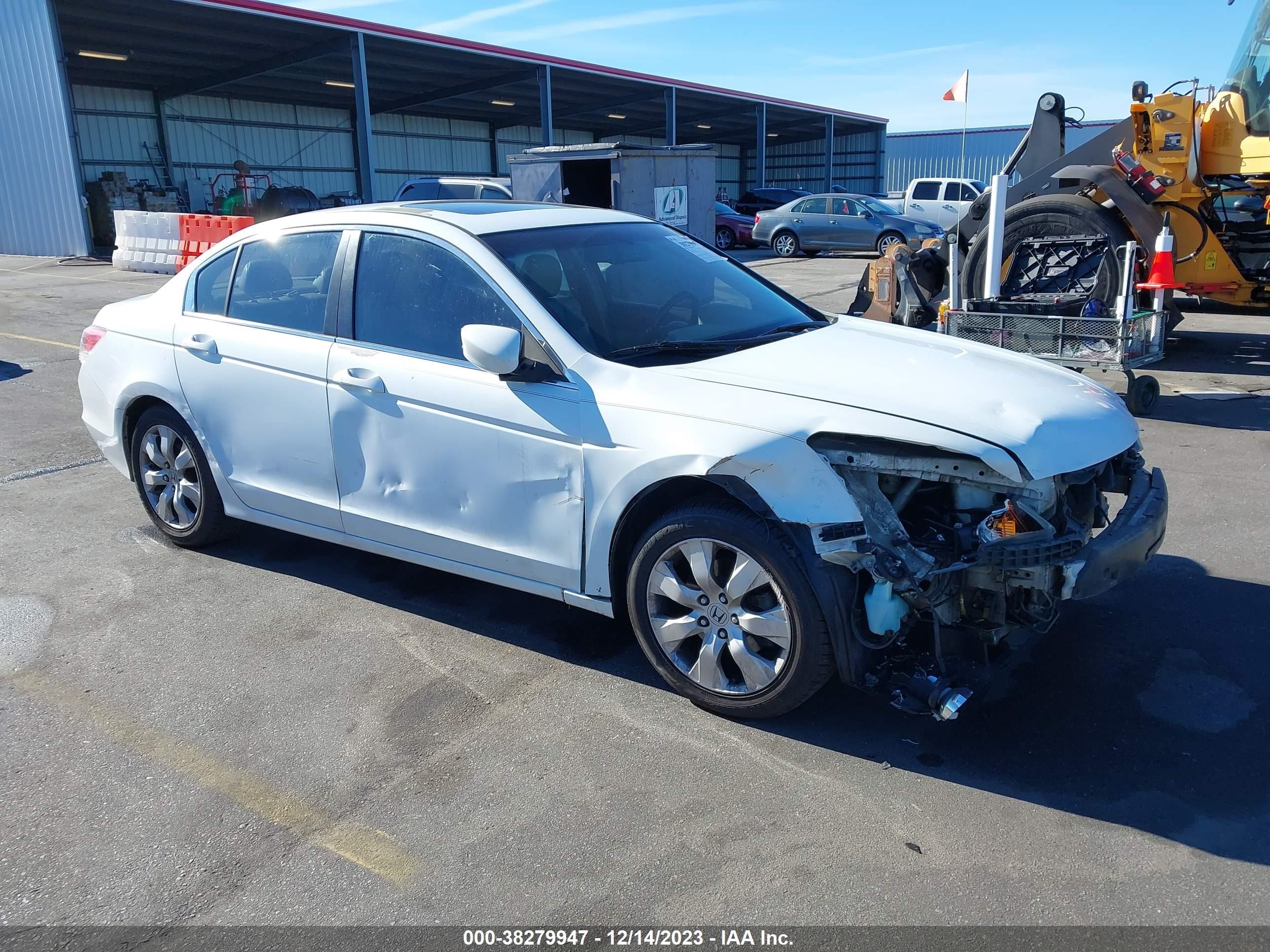 honda accord 2009 1hgcp26819a135496