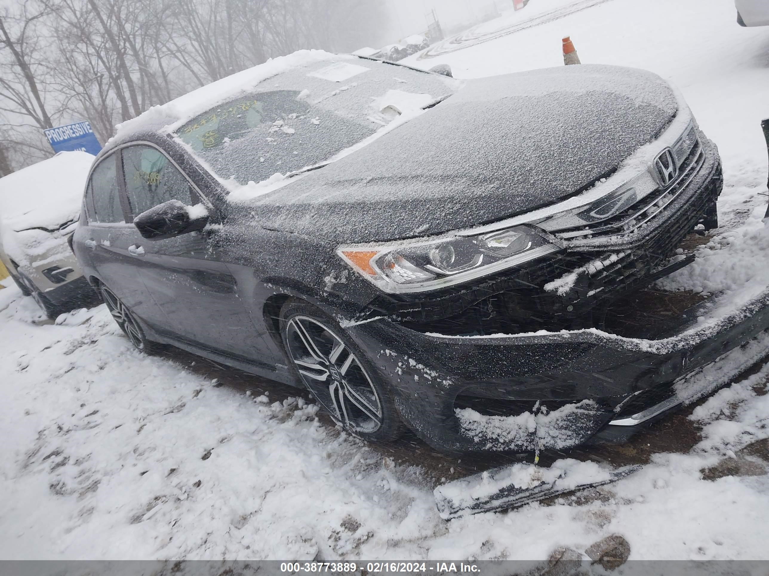 honda accord 2017 1hgcr2f16ha119662