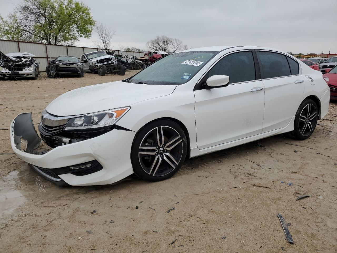 honda accord 2017 1hgcr2f16ha169252