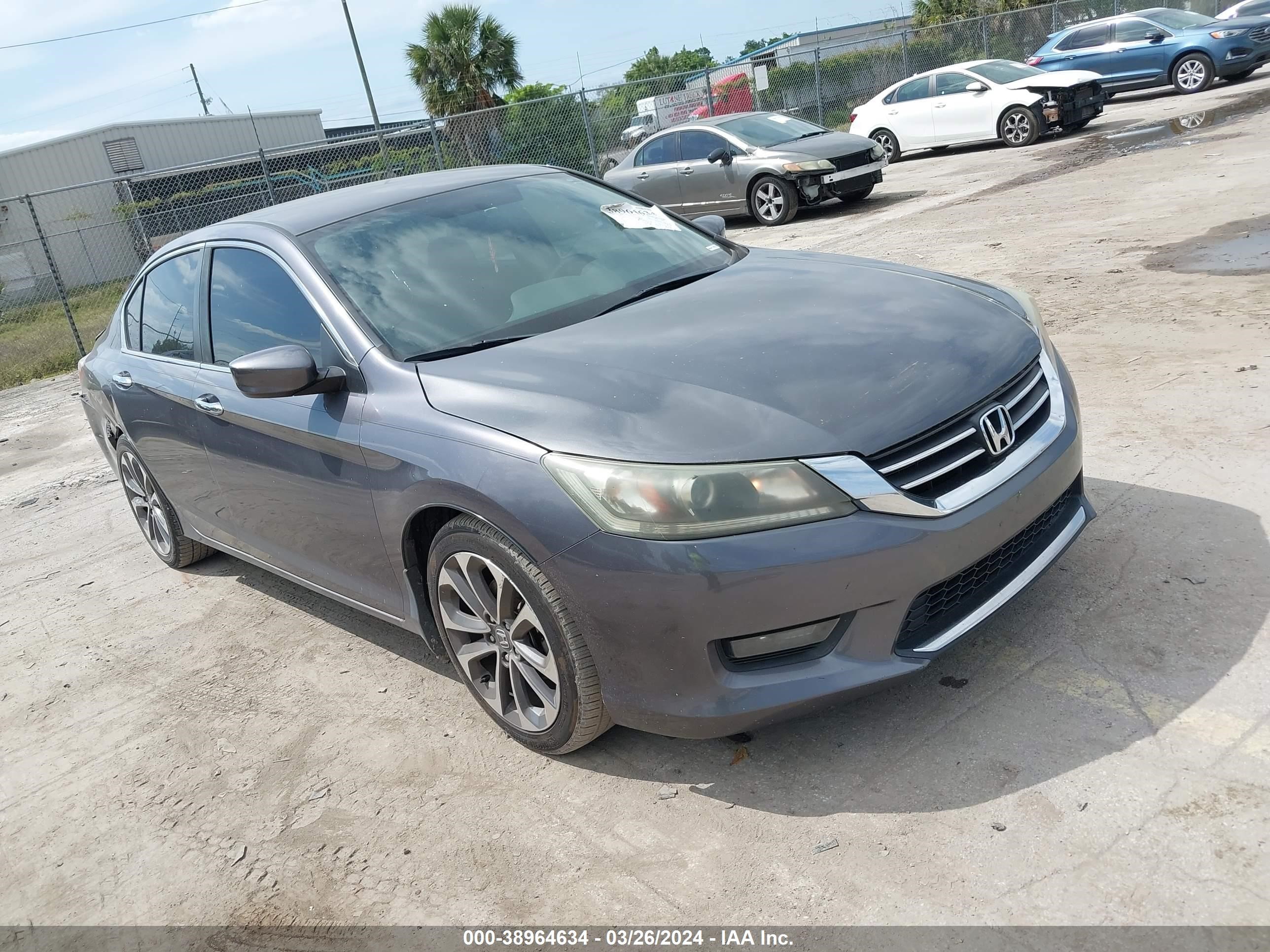 honda accord 2015 1hgcr2f50fa022098