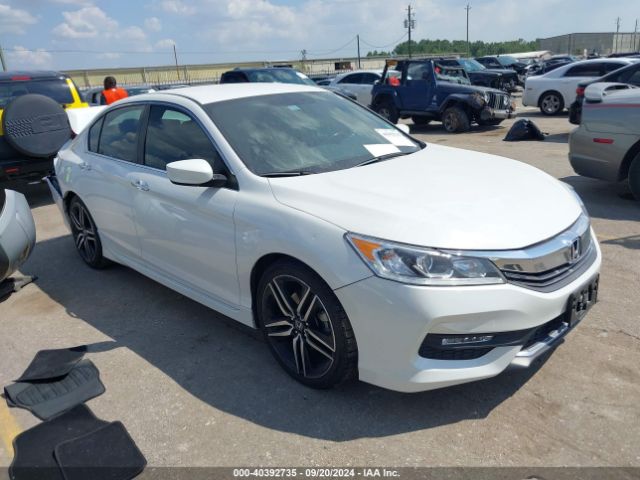 honda accord 2017 1hgcr2f56ha152745