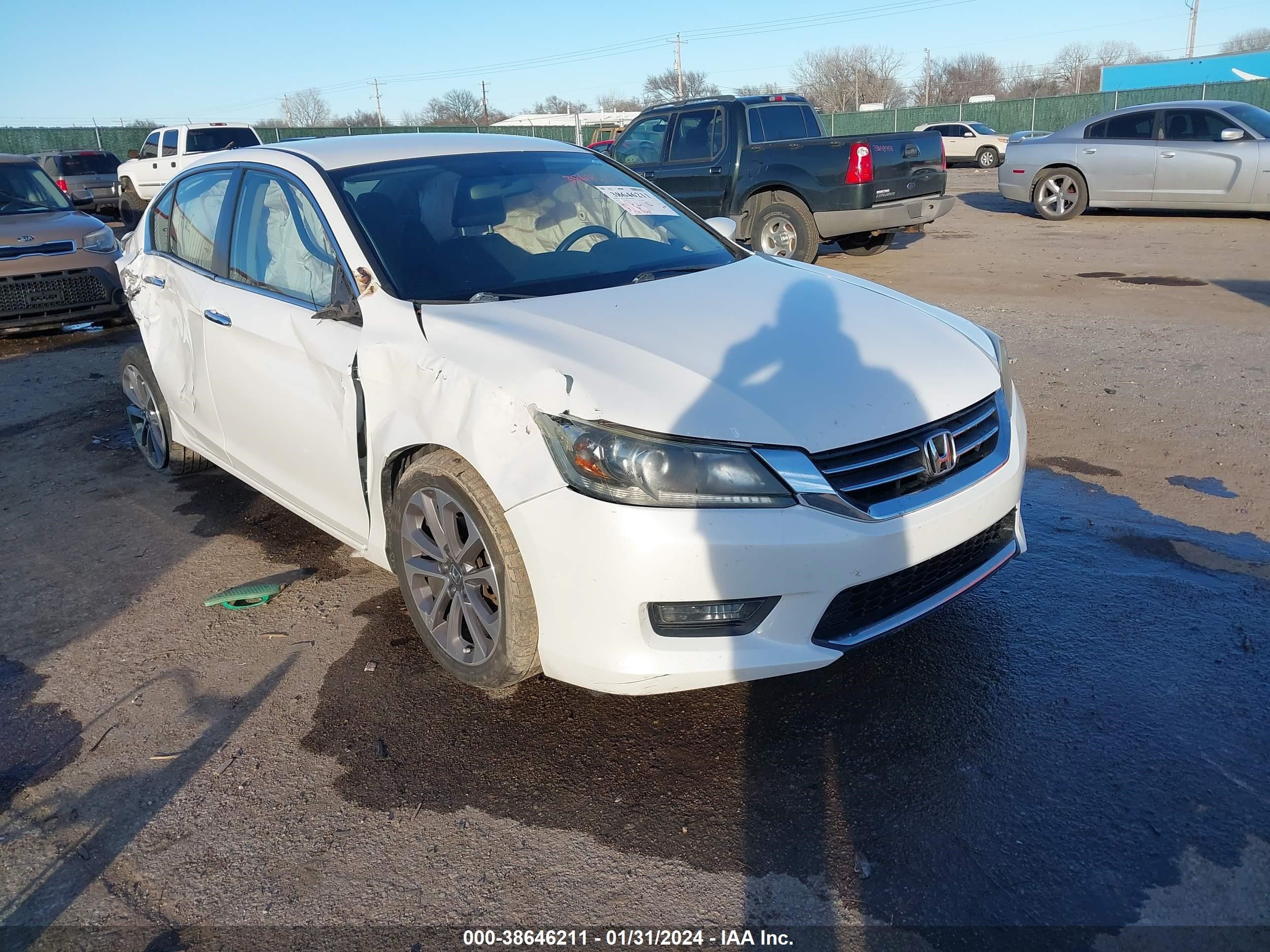 honda accord 2015 1hgcr2f58fa052644