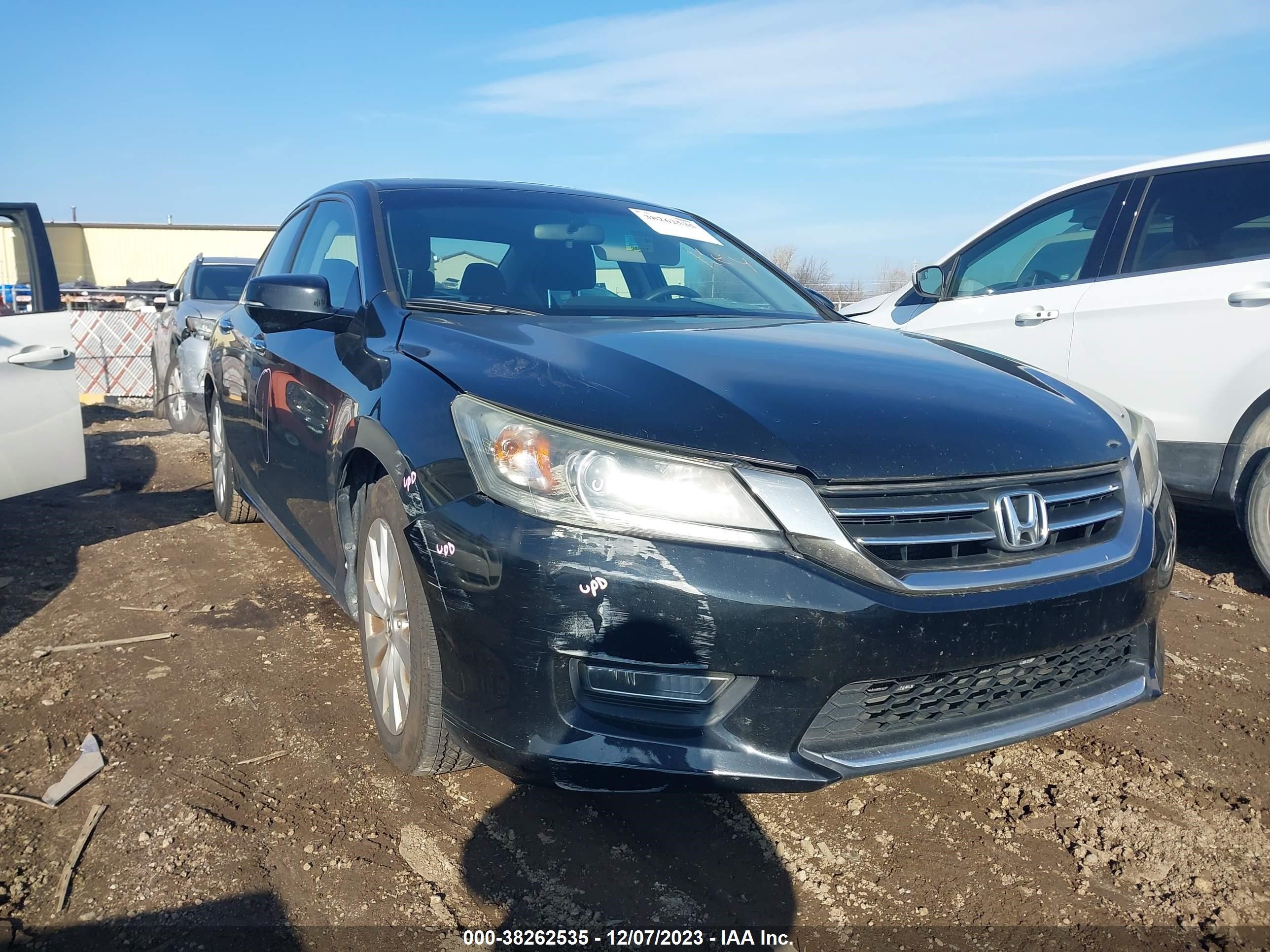 honda accord 2013 1hgcr2f72da180327