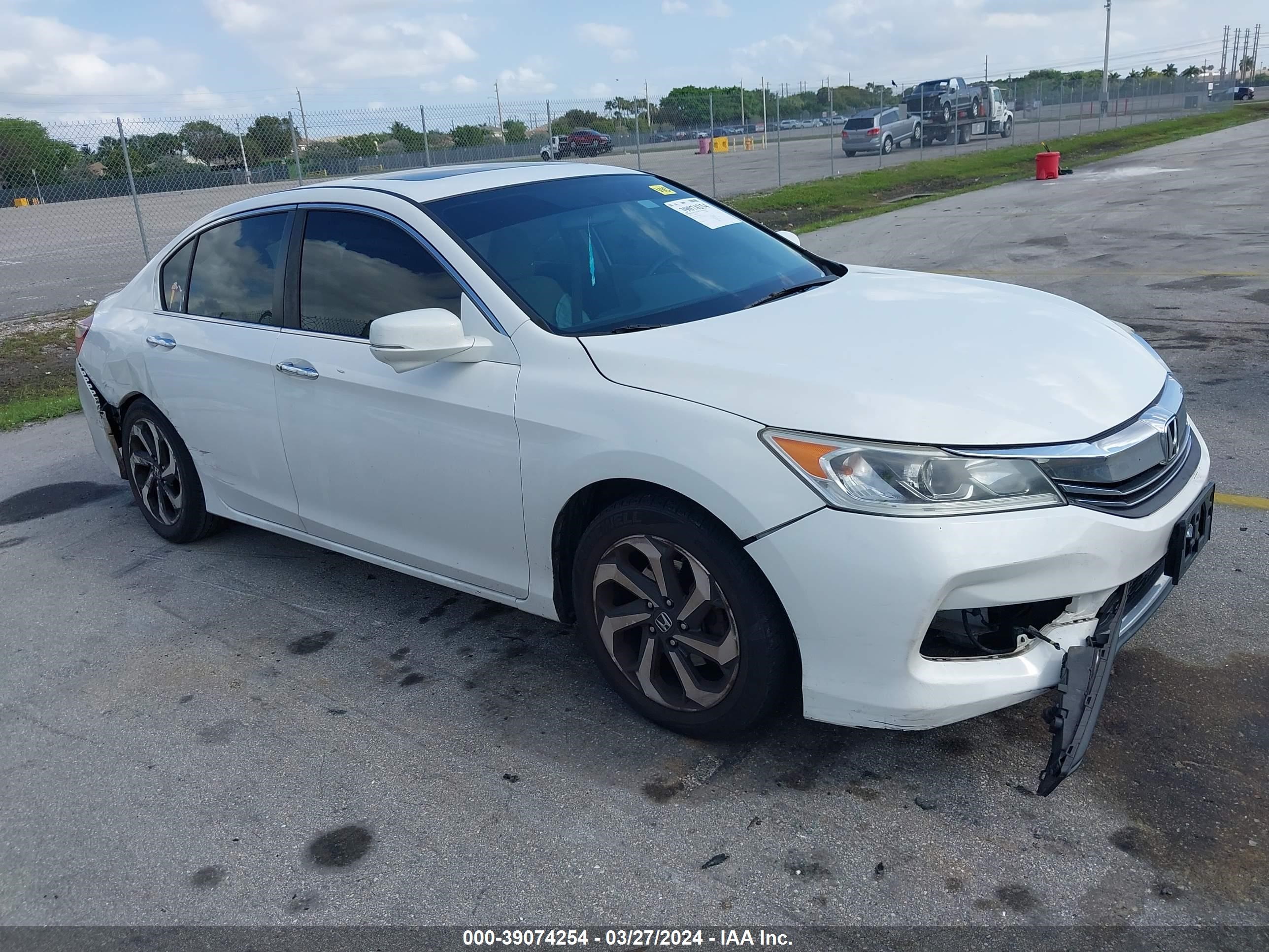 honda accord 2016 1hgcr2f75ga049865