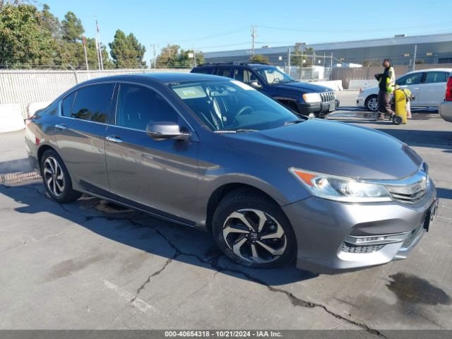 honda accord 2017 1hgcr2f75ha068675