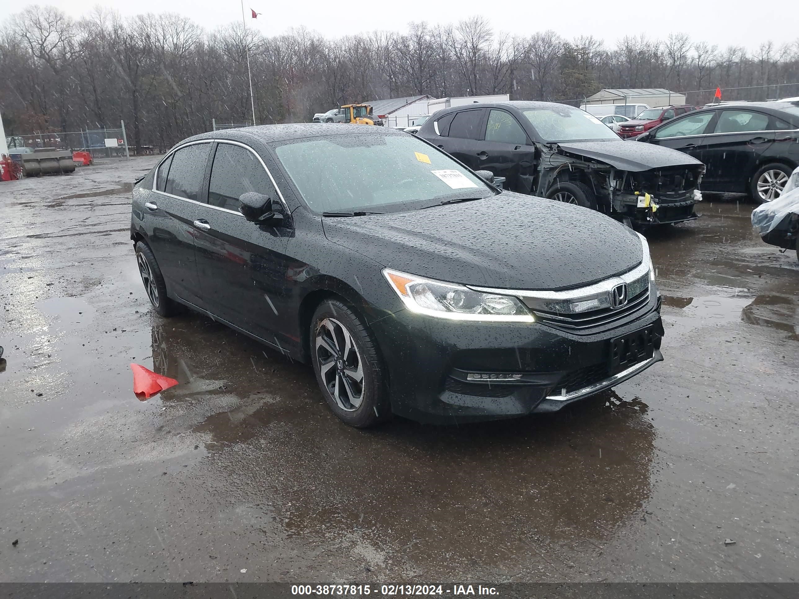 honda accord 2016 1hgcr2f88ga107492