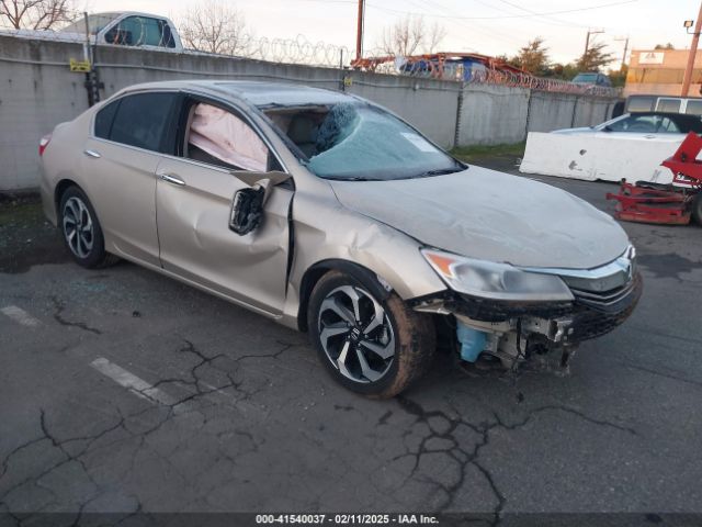 honda accord 2017 1hgcr3f86ha029561