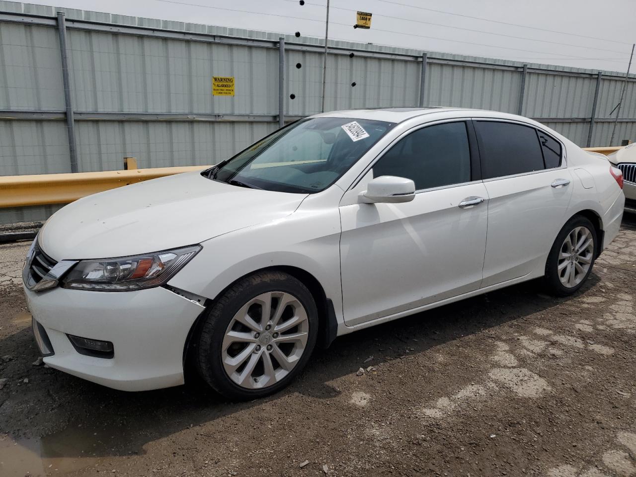 honda accord 2015 1hgcr3f90fa800022