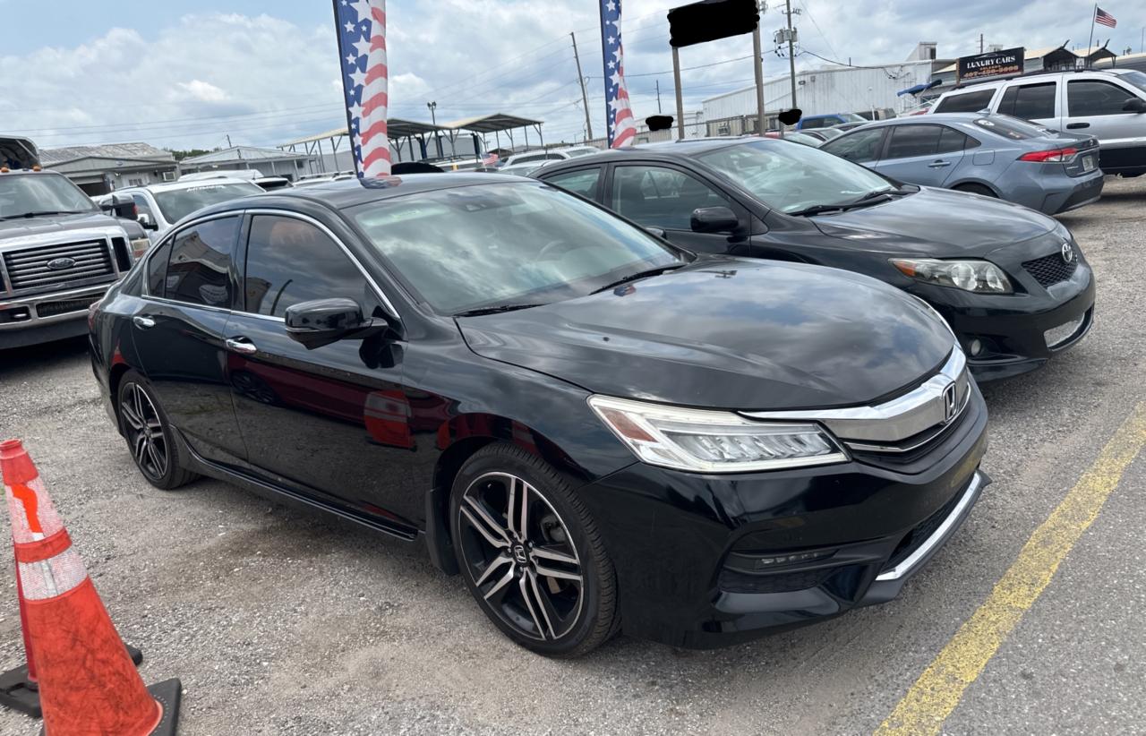 honda accord 2017 1hgcr3f95ha037529