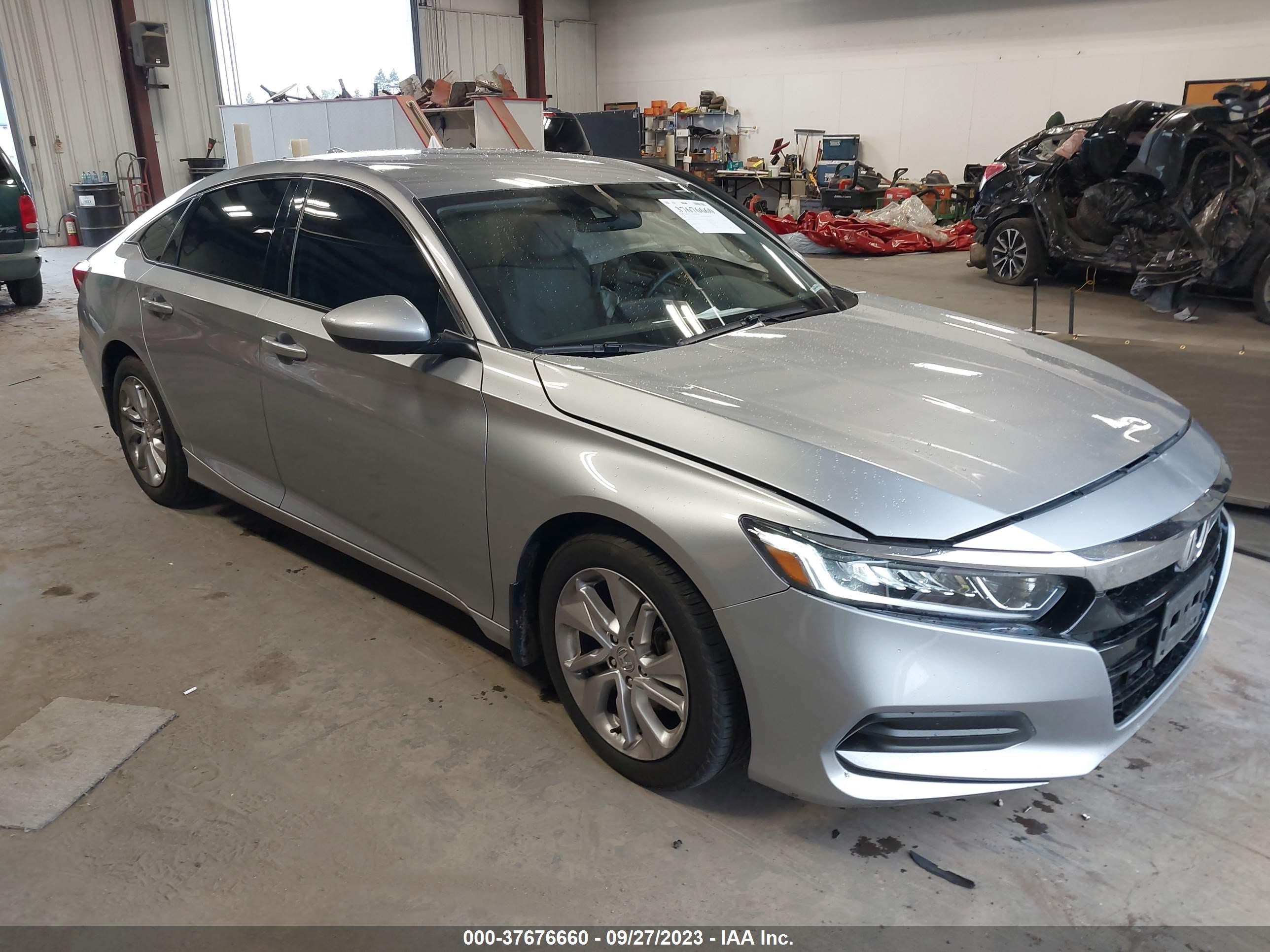 honda accord 2018 1hgcv1f1xja214950