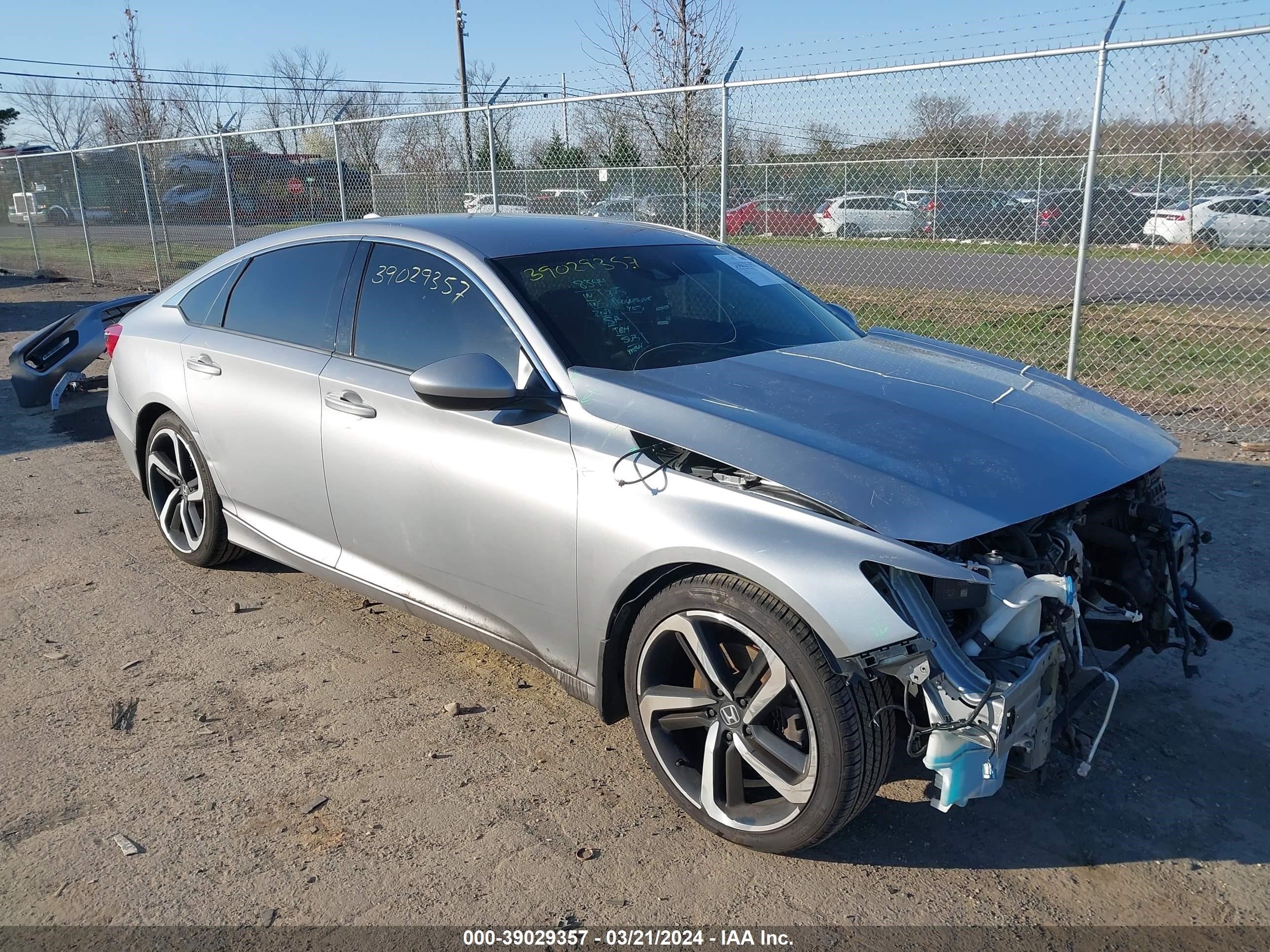 honda accord 2018 1hgcv1f30ja139631