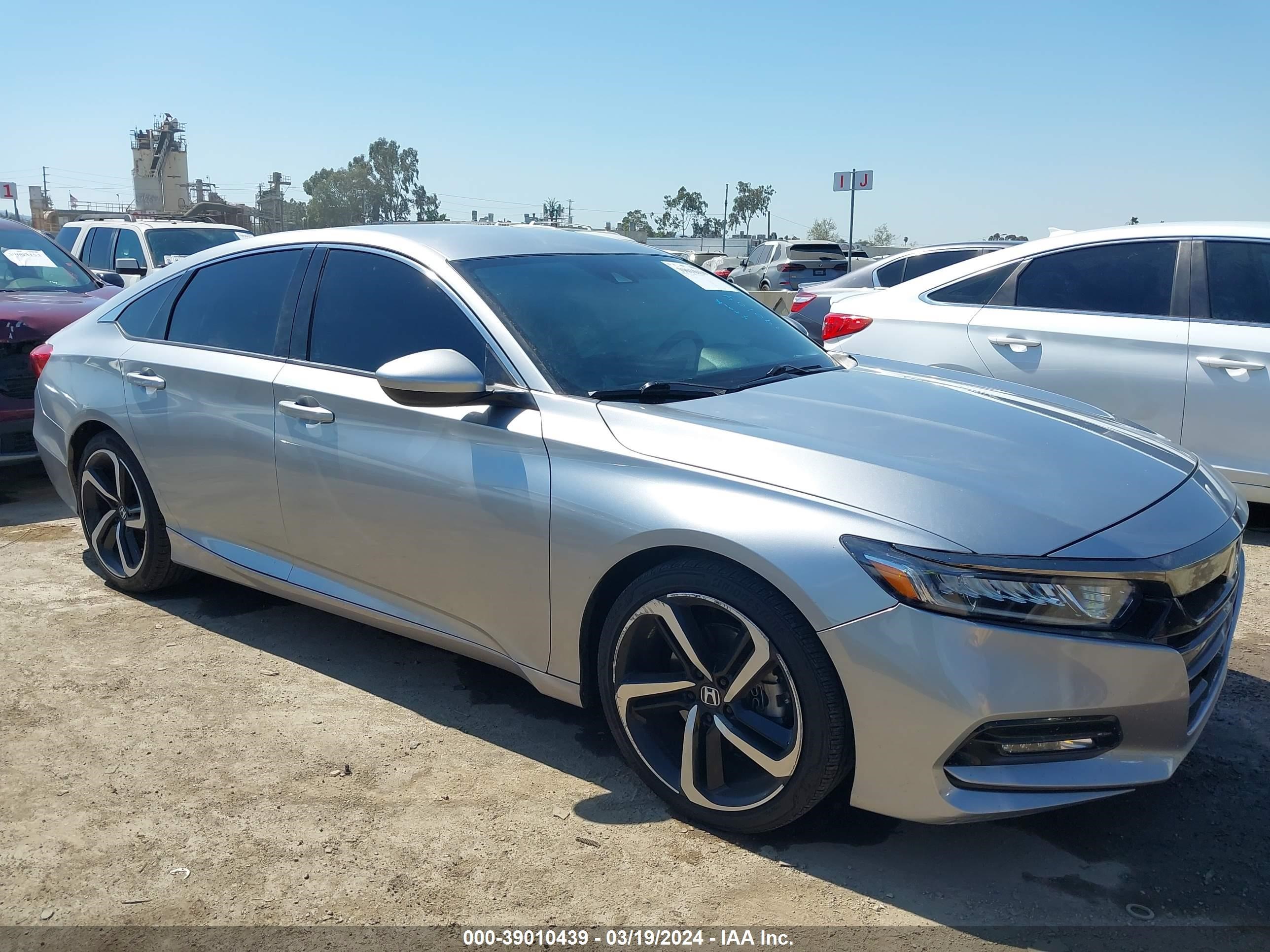 honda accord 2018 1hgcv1f35ja208555