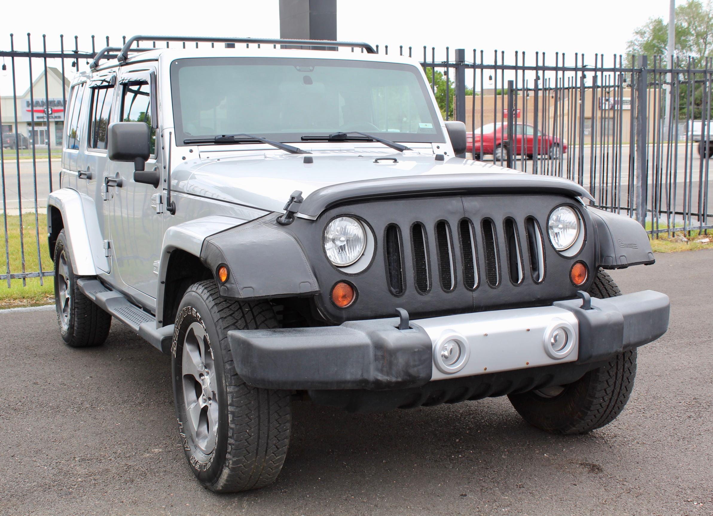 jeep wrangler unlimited 2011 1j4ba7h11bl590880