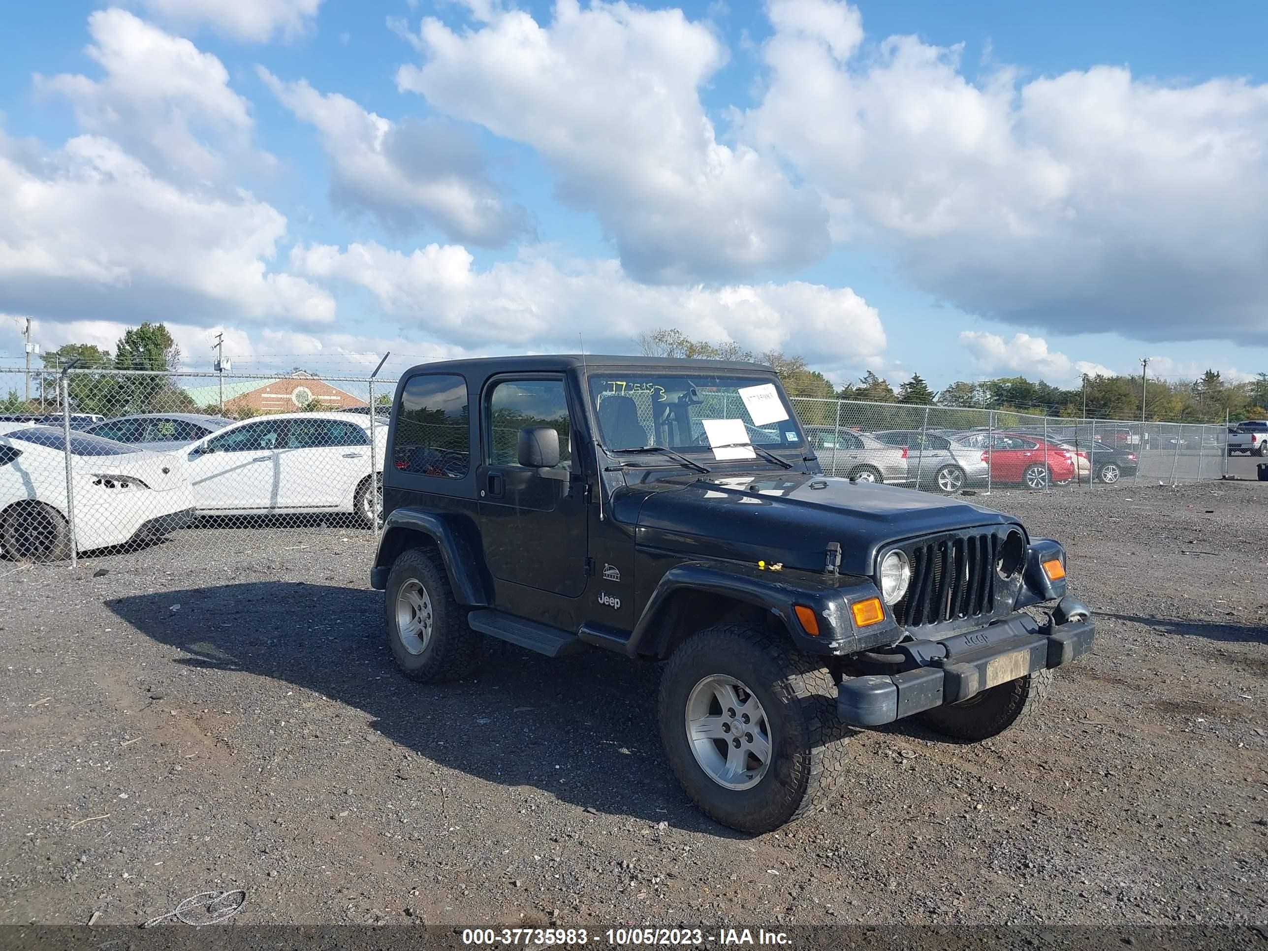 jeep wrangler 2004 1j4fa59s44p704802