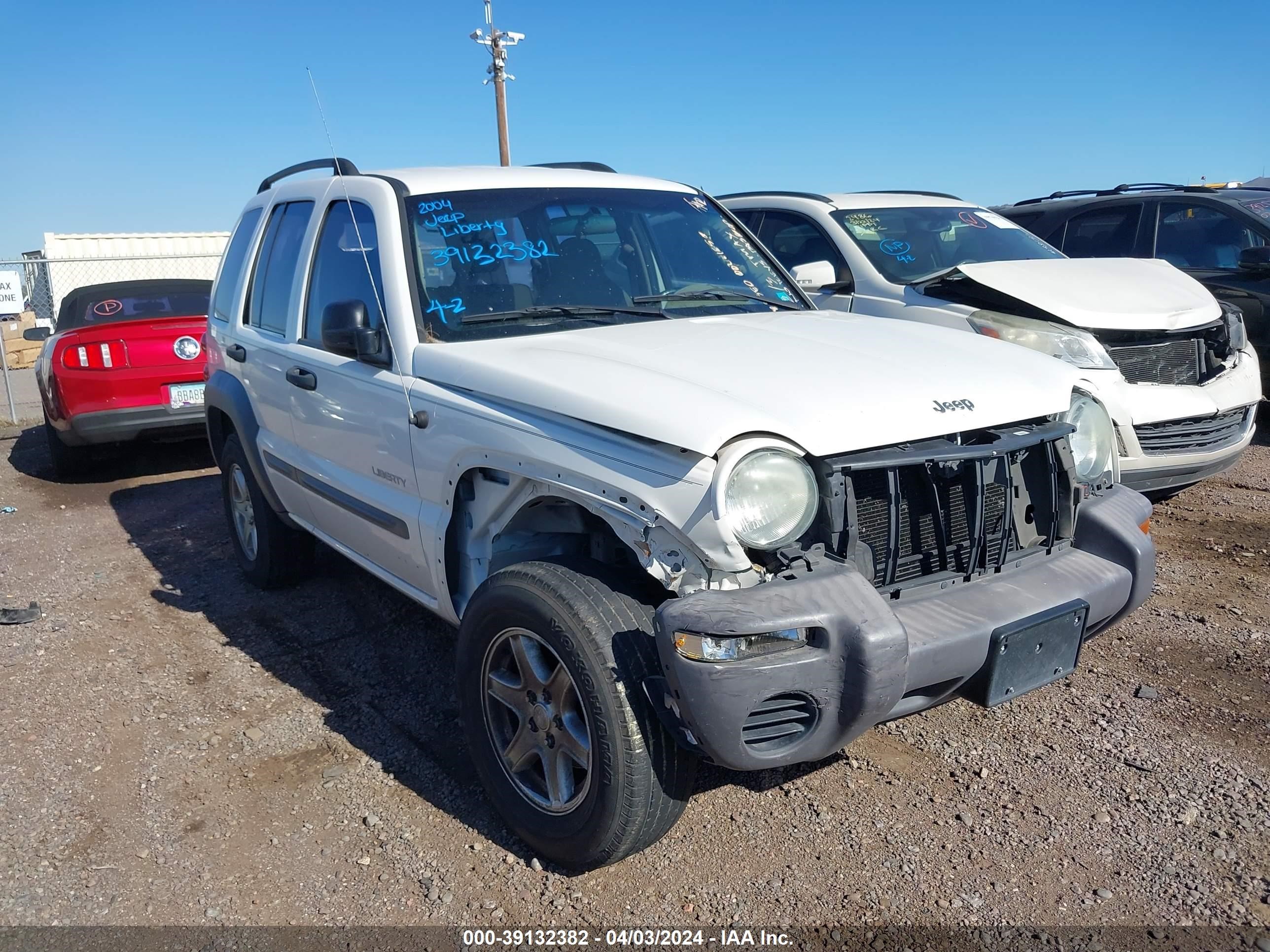 jeep liberty (north america) 2004 1j4gk48k44w118801