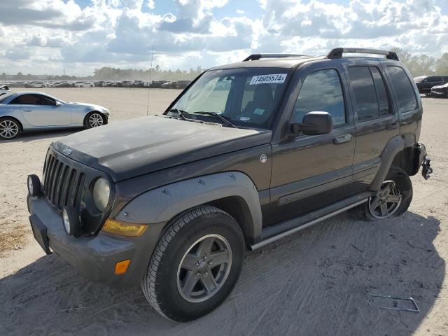 jeep liberty re 2005 1j4gl38k05w725576