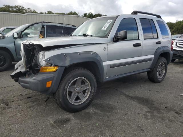 jeep liberty re 2005 1j4gl38k45w725371