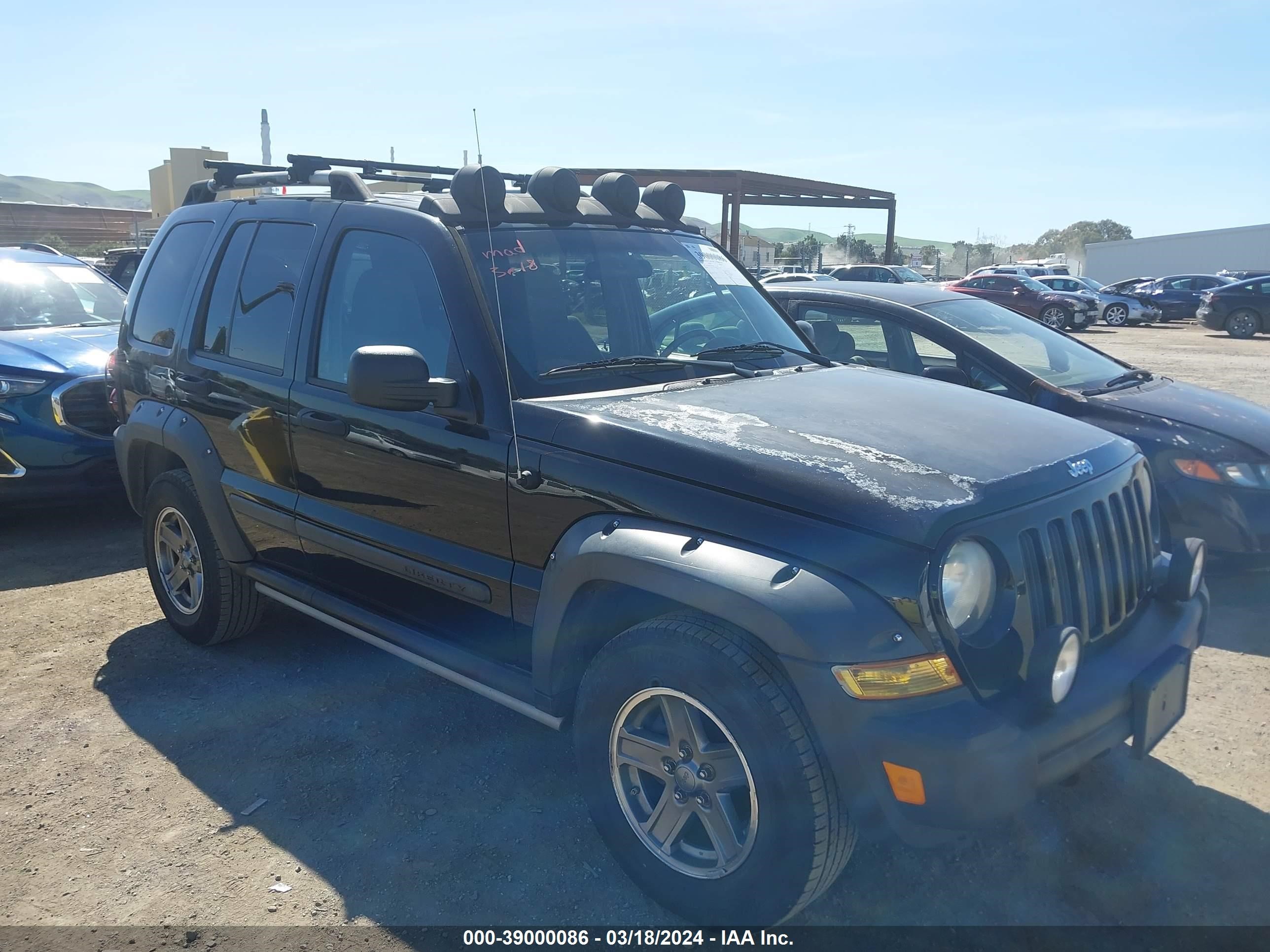 jeep liberty (north america) 2005 1j4gl38k95w682694