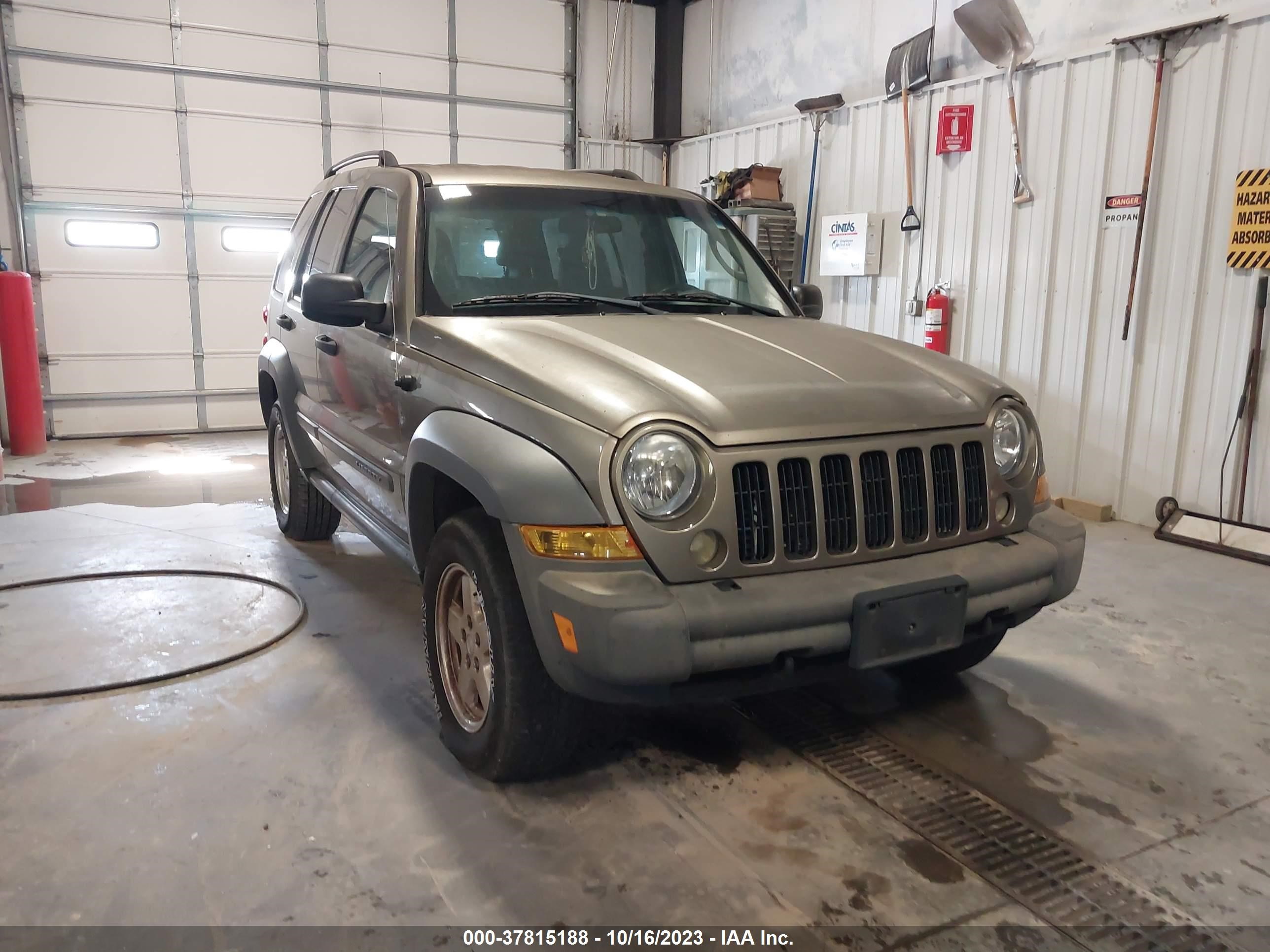 jeep liberty (north america) 2005 1j4gl48k05w584398