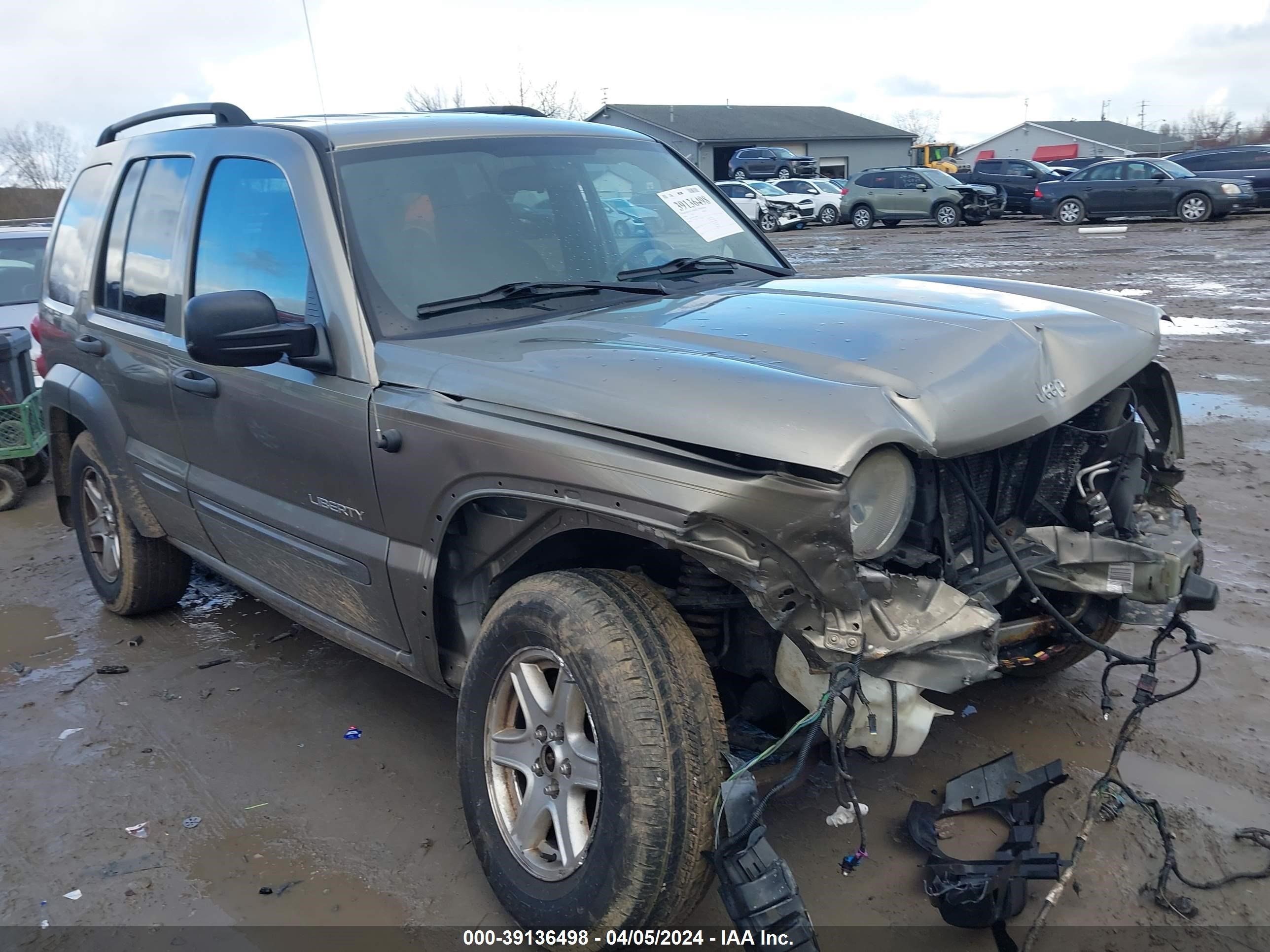 jeep liberty (north america) 2004 1j4gl48k44w104605