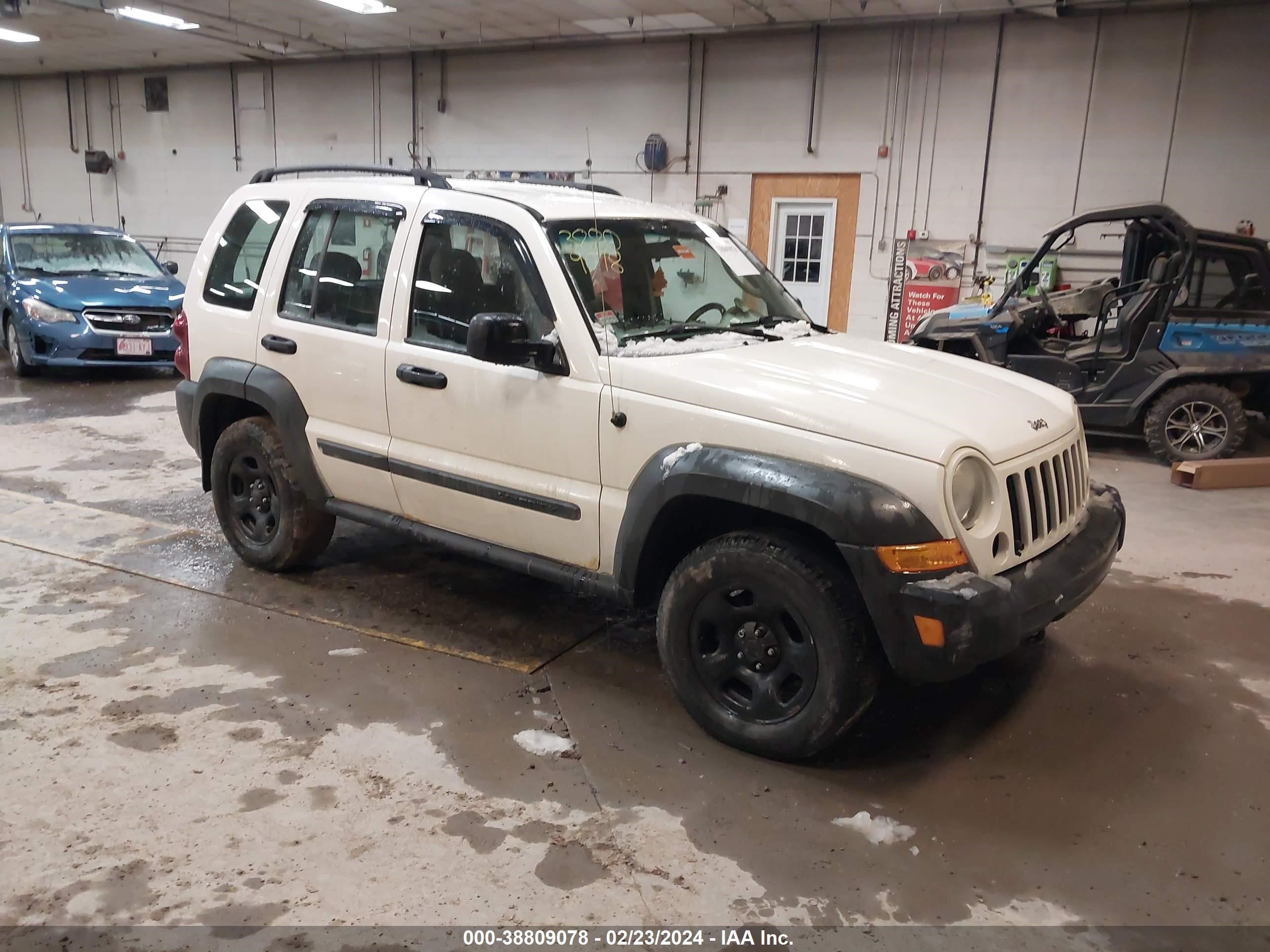 jeep liberty (north america) 2006 1j4gl48k56w230796