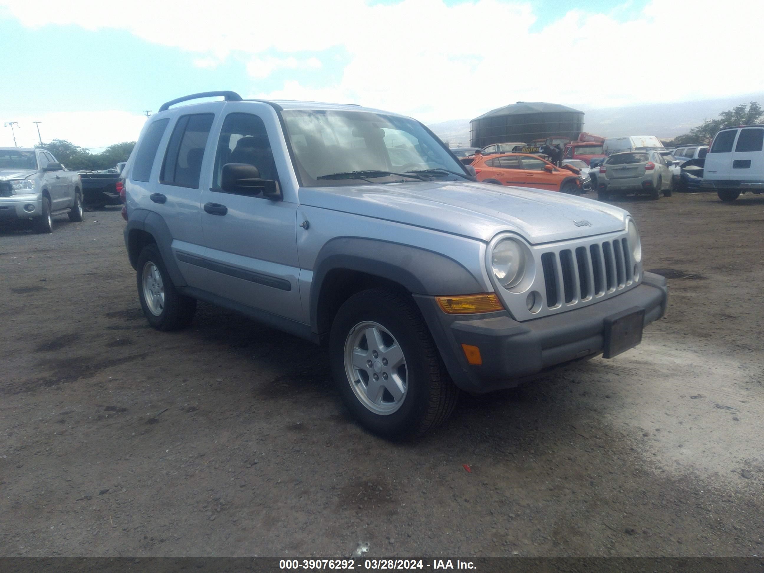 jeep liberty (north america) 2007 1j4gl48k77w627217